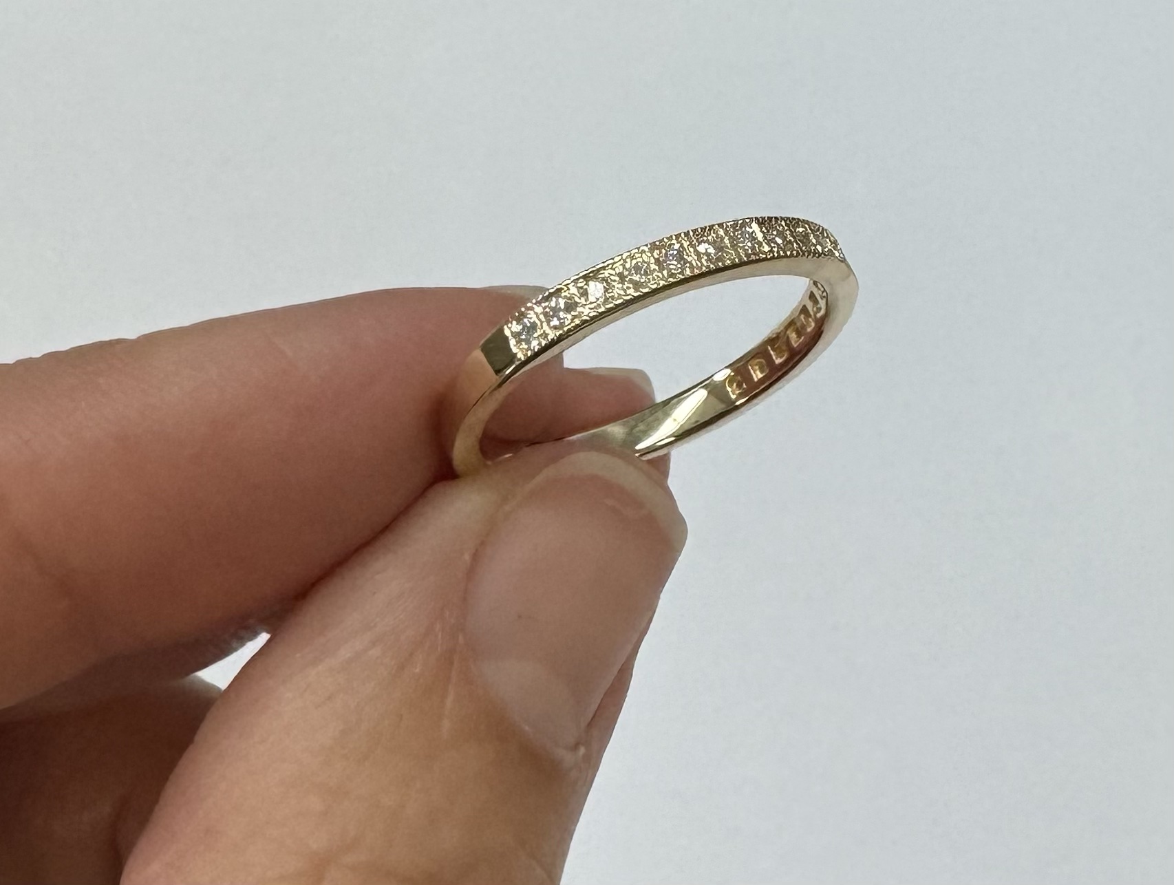 14k Yellow Gold 19 Stone .13 Cttw Round Brilliant Cut Diamond Pave' Band - Image 27