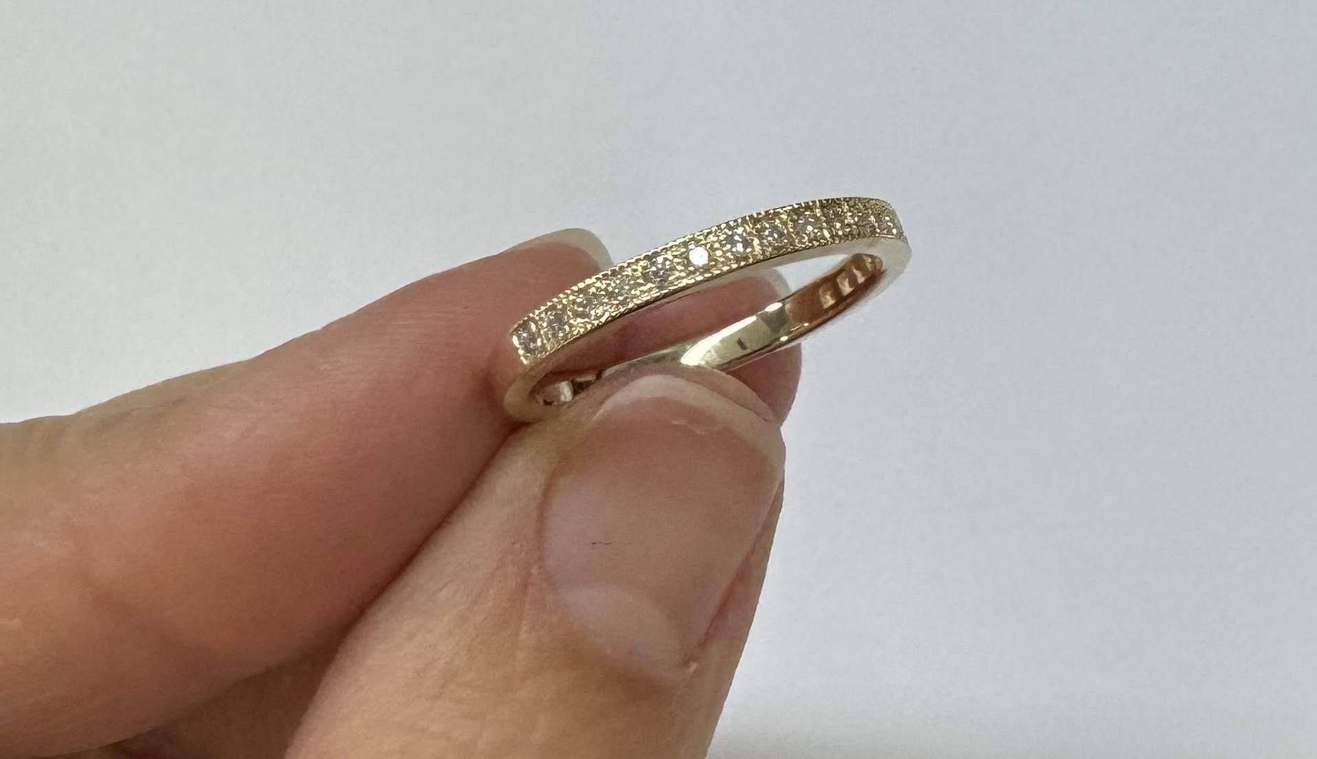 14k Yellow Gold 19 Stone .13 Cttw Round Brilliant Cut Diamond Pave' Band - Image 28
