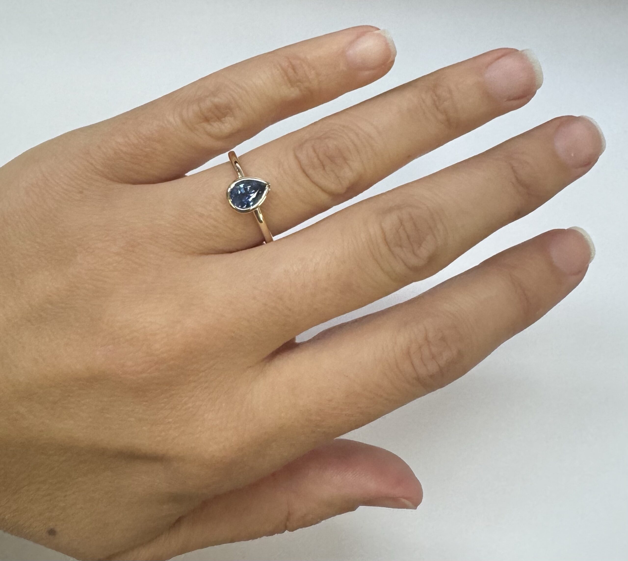 14k Yellow Gold .73 Cttw Pear Shaped Ceylon Sapphire Bezel Set Ring - Image 20