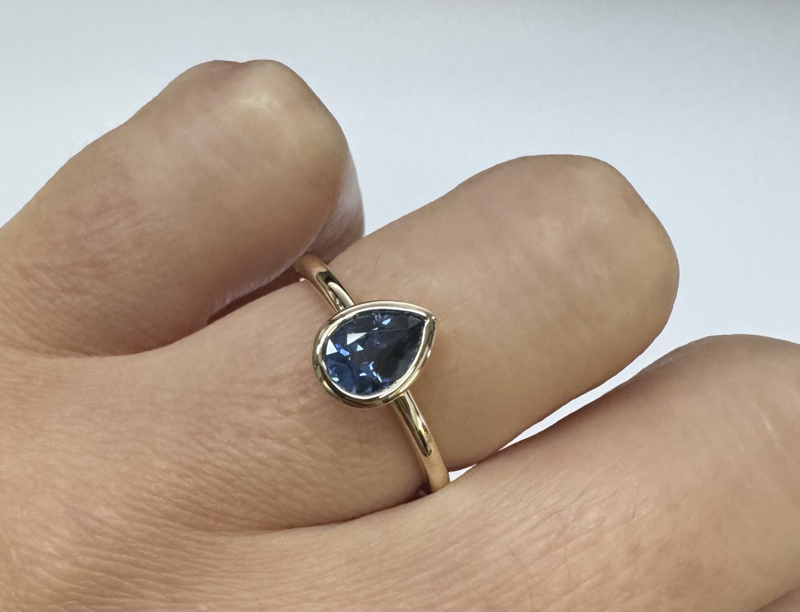 14k Yellow Gold .73 Cttw Pear Shaped Ceylon Sapphire Bezel Set Ring - Image 19