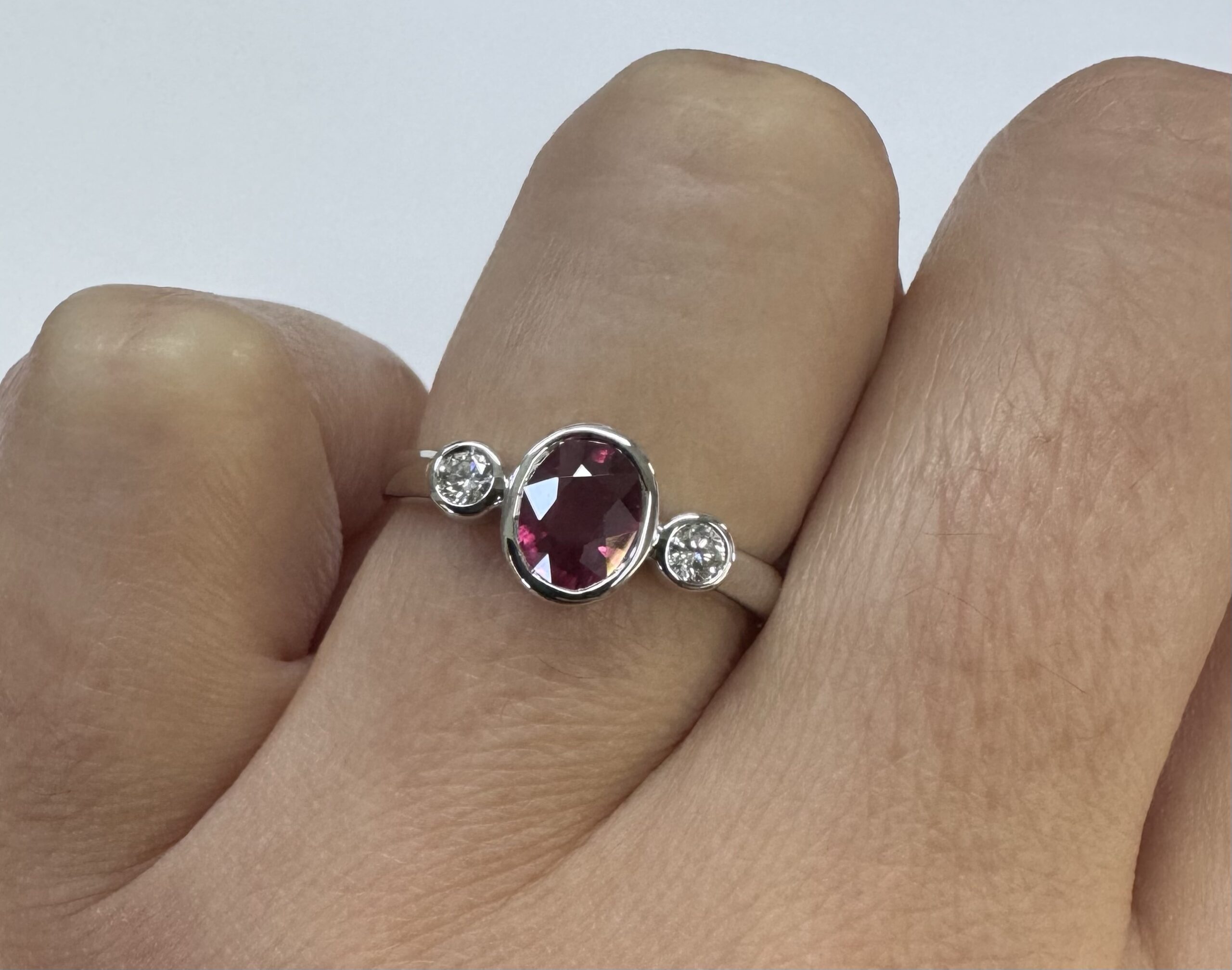 14k White Gold Genuine .69 Cttw Ruby & Diamond Bezel Ring - Image 22