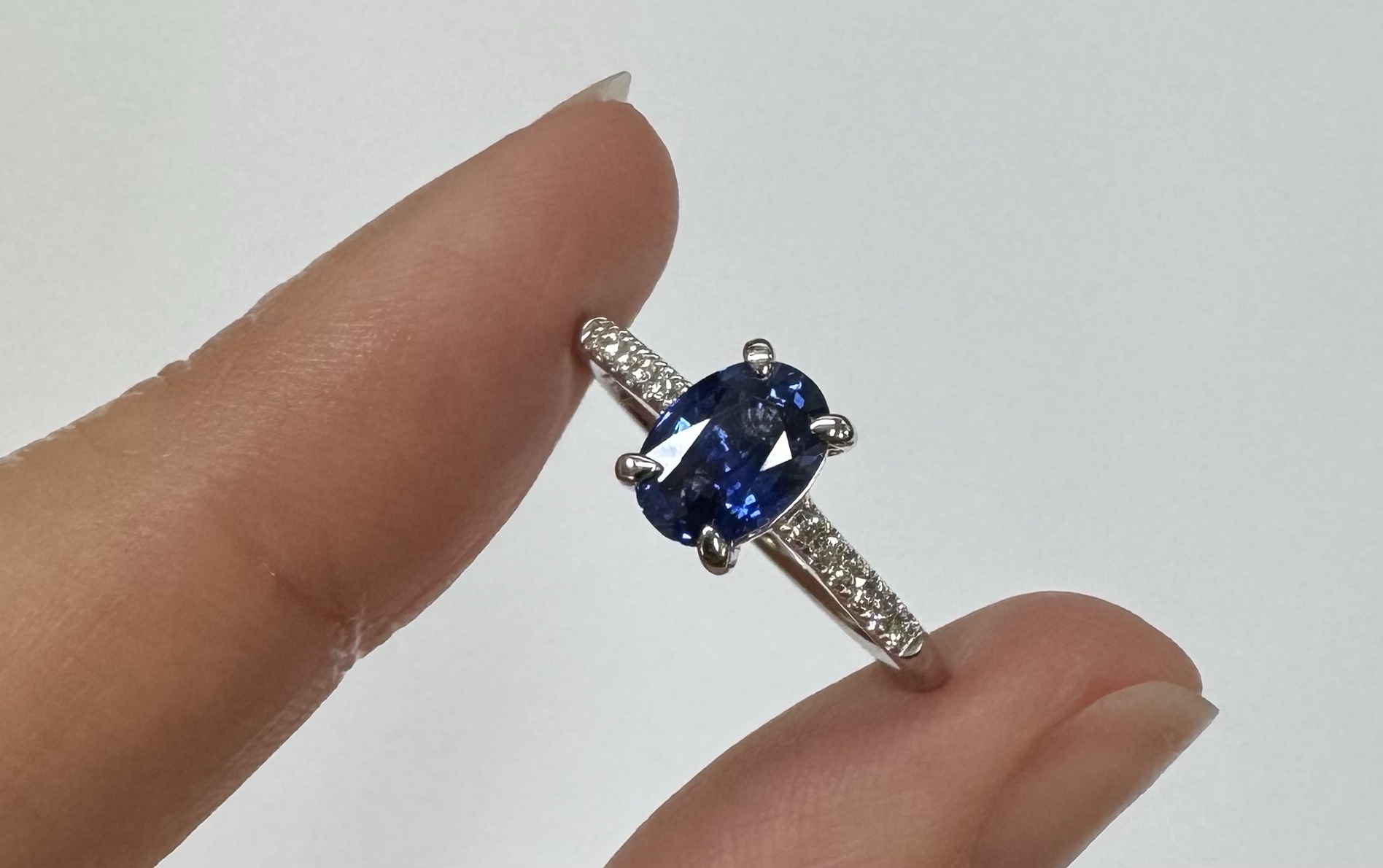 14k White Gold Genuine 1.21 Cttw Ceylon Sapphire & .12 Cttw Diamond Ring - Image 5