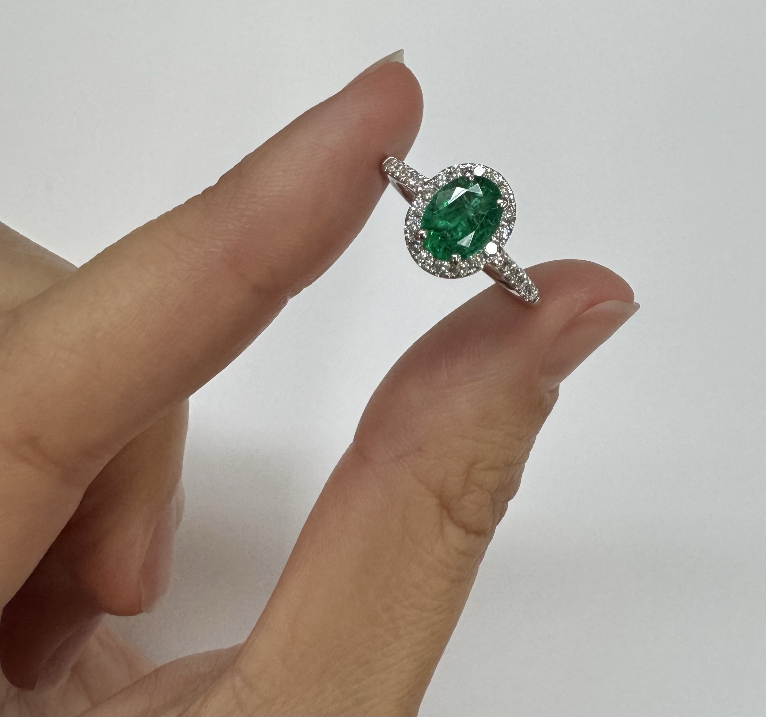 14k White Gold Genuine .91 Cttw Emerald & Diamond Halo Ring - Image 11
