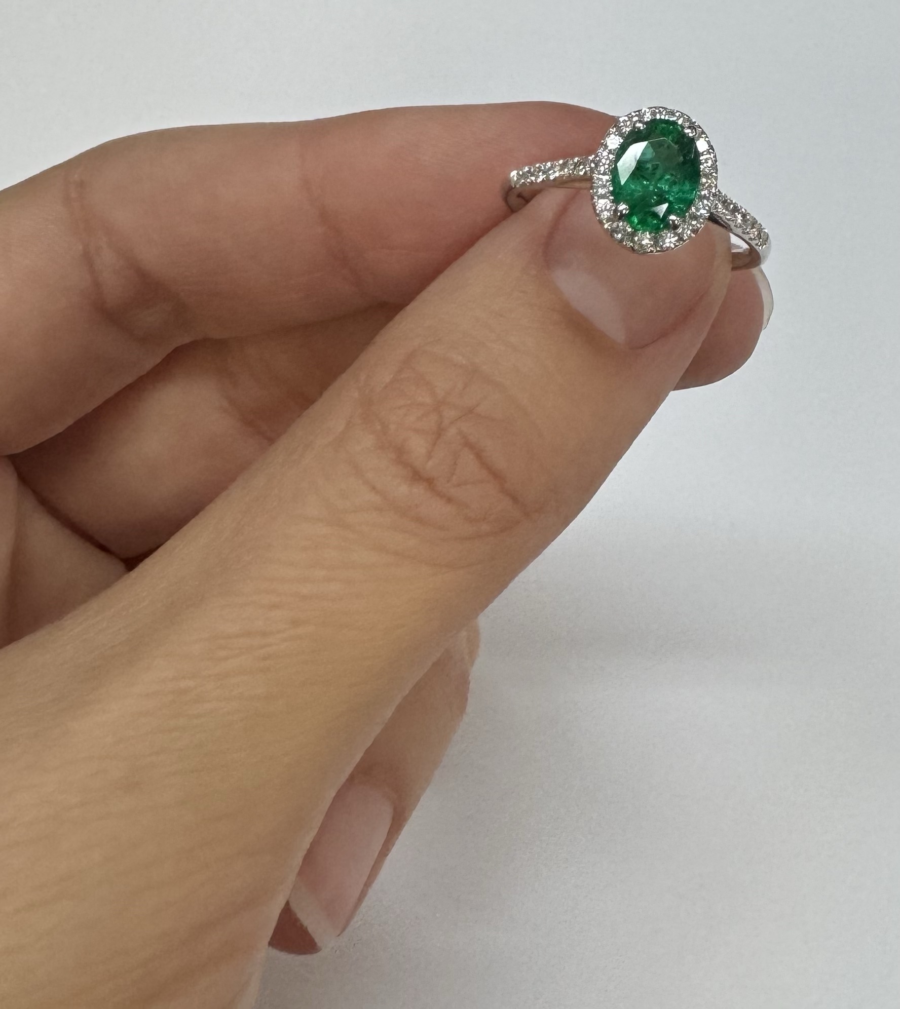 14k White Gold Genuine .91 Cttw Emerald & Diamond Halo Ring - Image 14