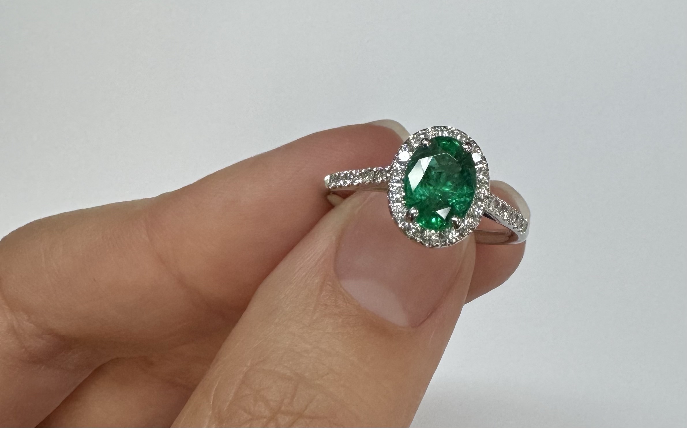14k White Gold Genuine .91 Cttw Emerald & Diamond Halo Ring - Image 20