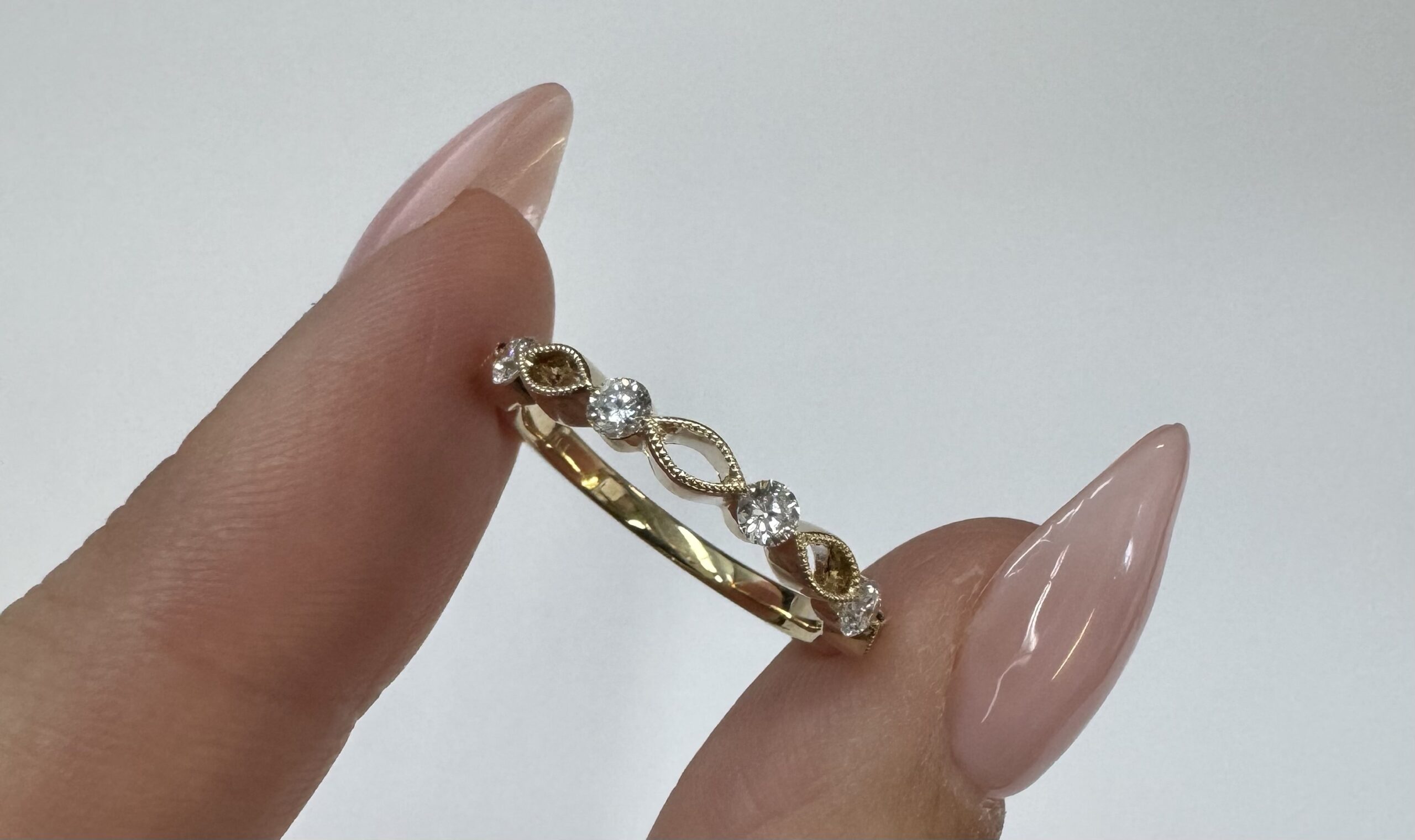 14k Yellow Gold .28 Cttw Genuine Round Brilliant Cut Diamond 4 Stone Band