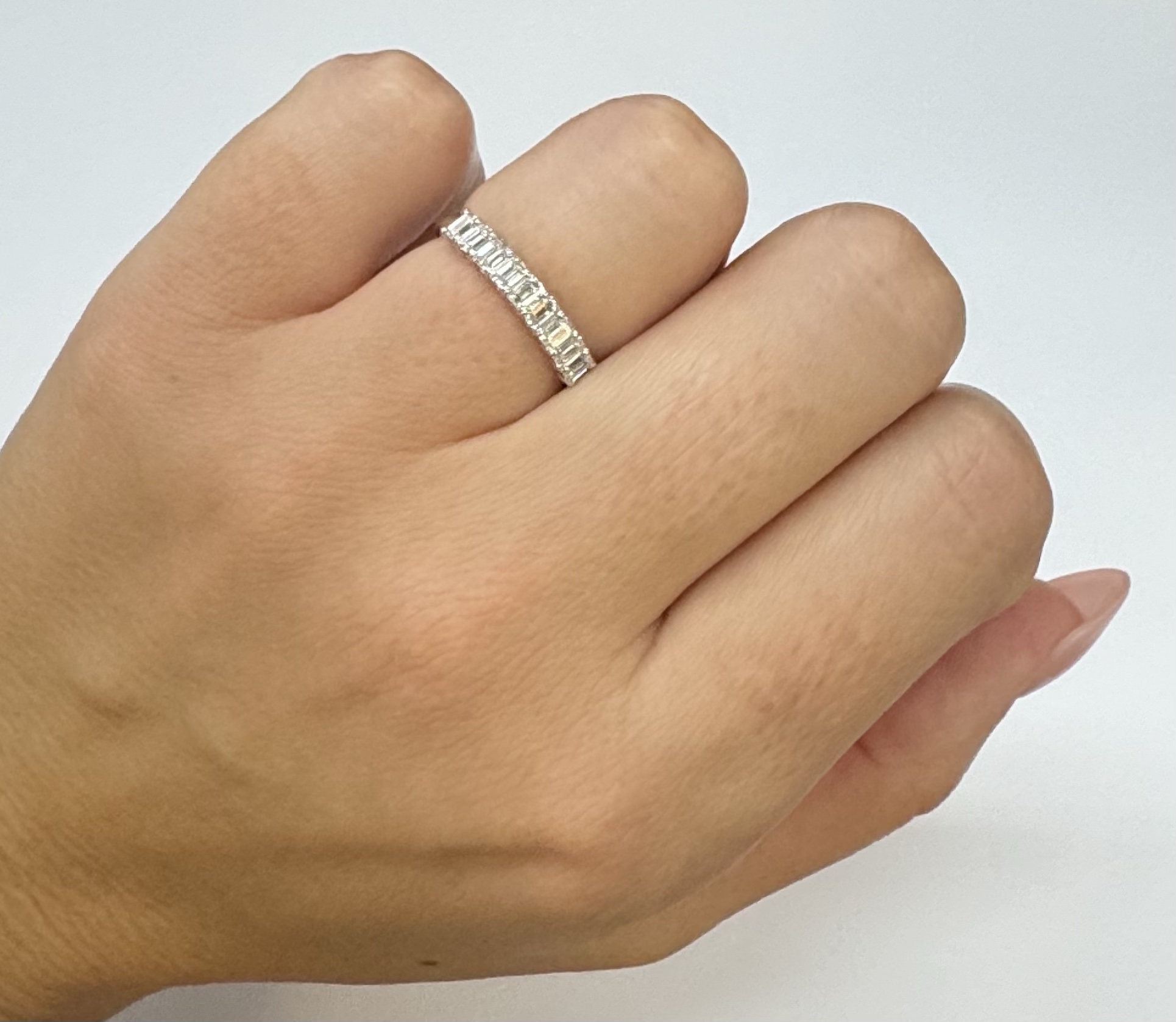 14k White Gold 9 Stone Genuine 3/4 Cttw Emerald Cut Diamond Band - Image 32