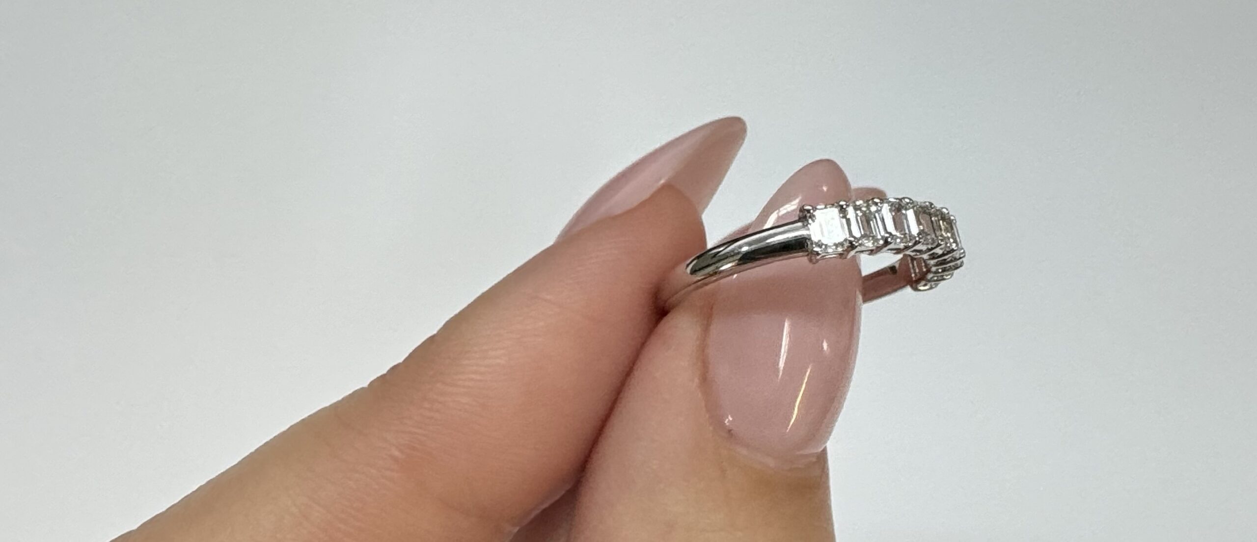 14k White Gold 9 Stone Genuine 3/4 Cttw Emerald Cut Diamond Band - Image 20