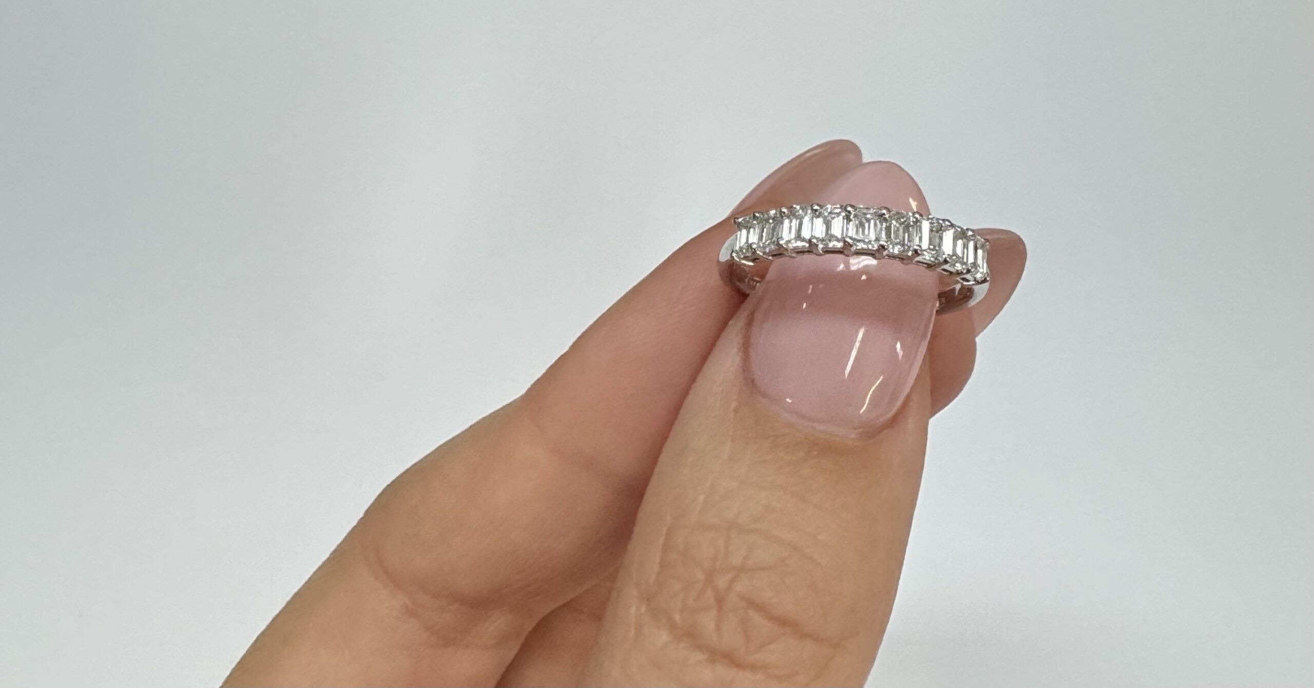 14k White Gold 9 Stone Genuine 3/4 Cttw Emerald Cut Diamond Band - Image 22