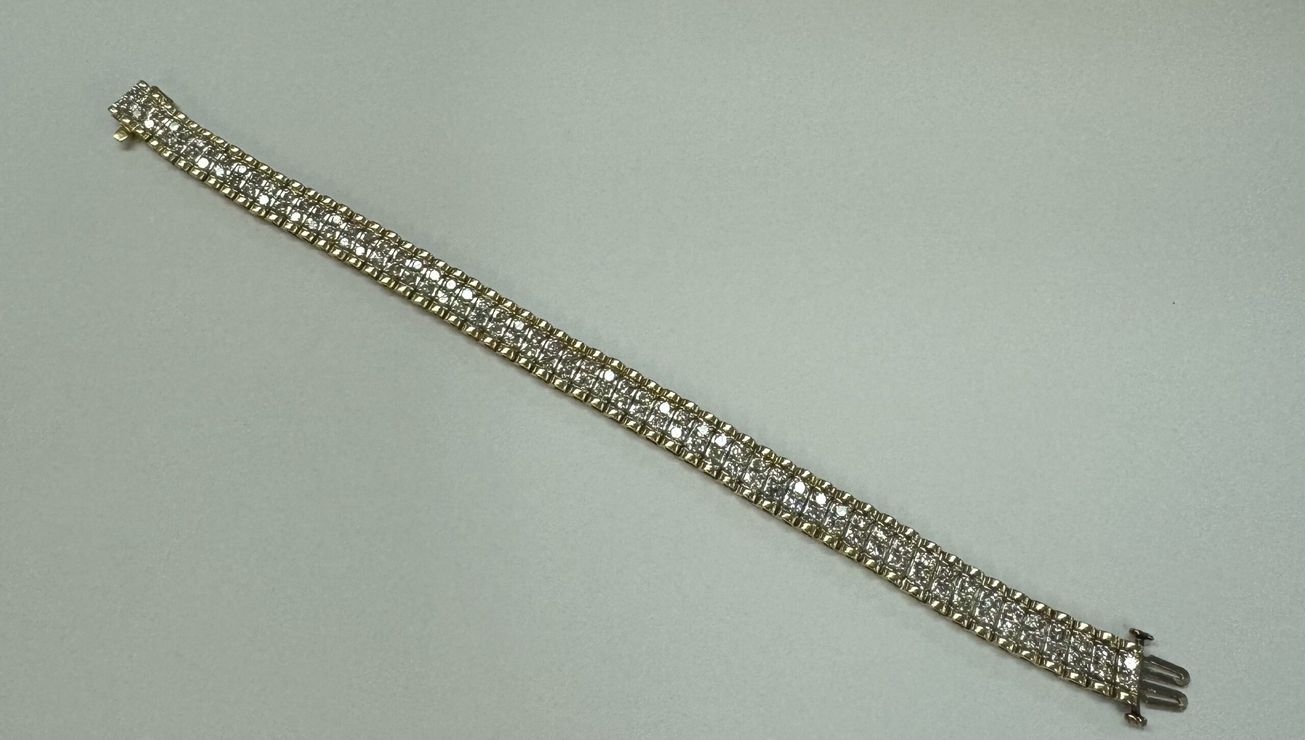 Vintage 14k Two-Tone 4.50 Cttw Genuine Round Brilliant Cut Diamond Bracelet - Image 7
