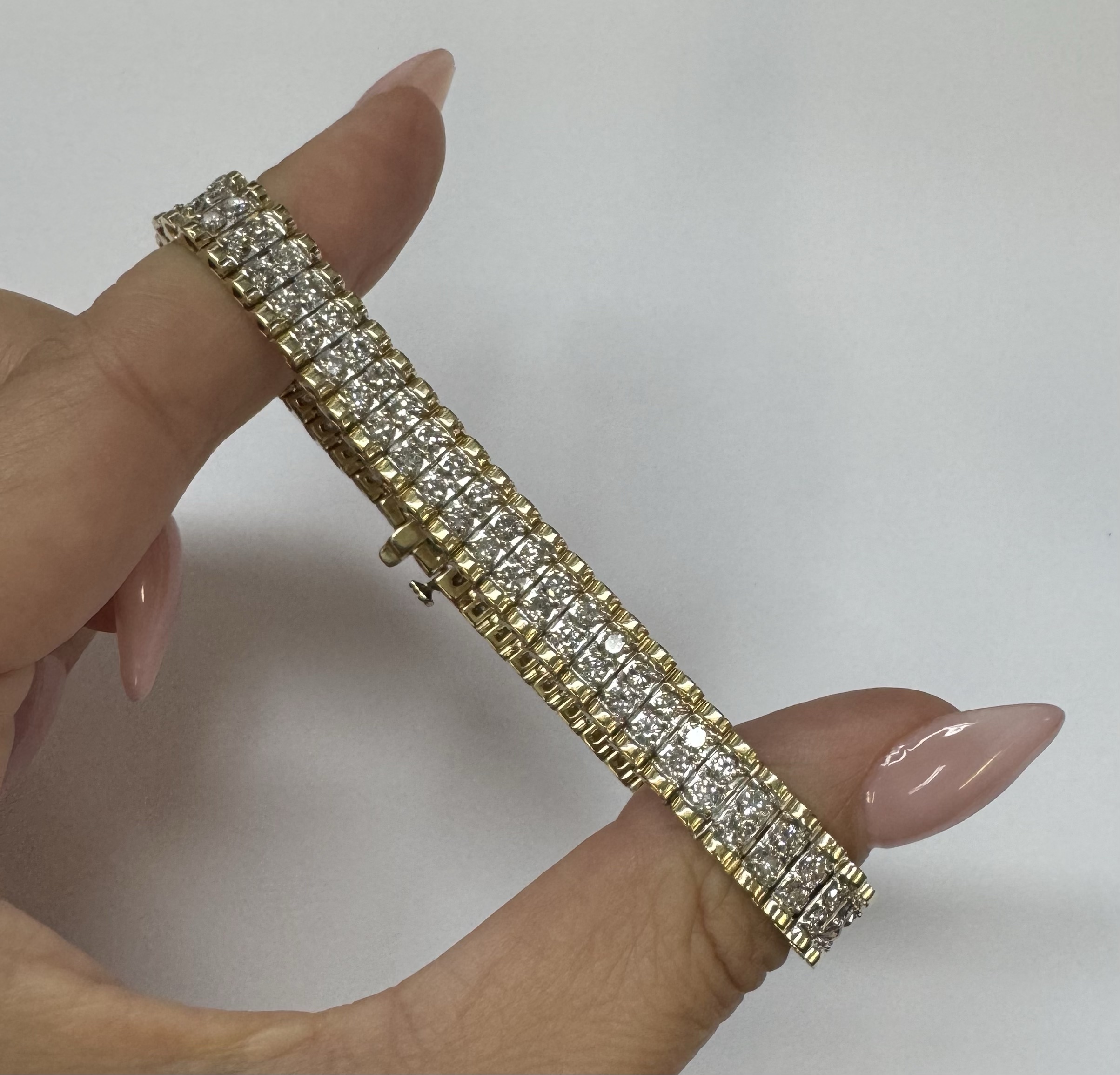 Vintage 14k Two-Tone 4.50 Cttw Genuine Round Brilliant Cut Diamond Bracelet - Image 24