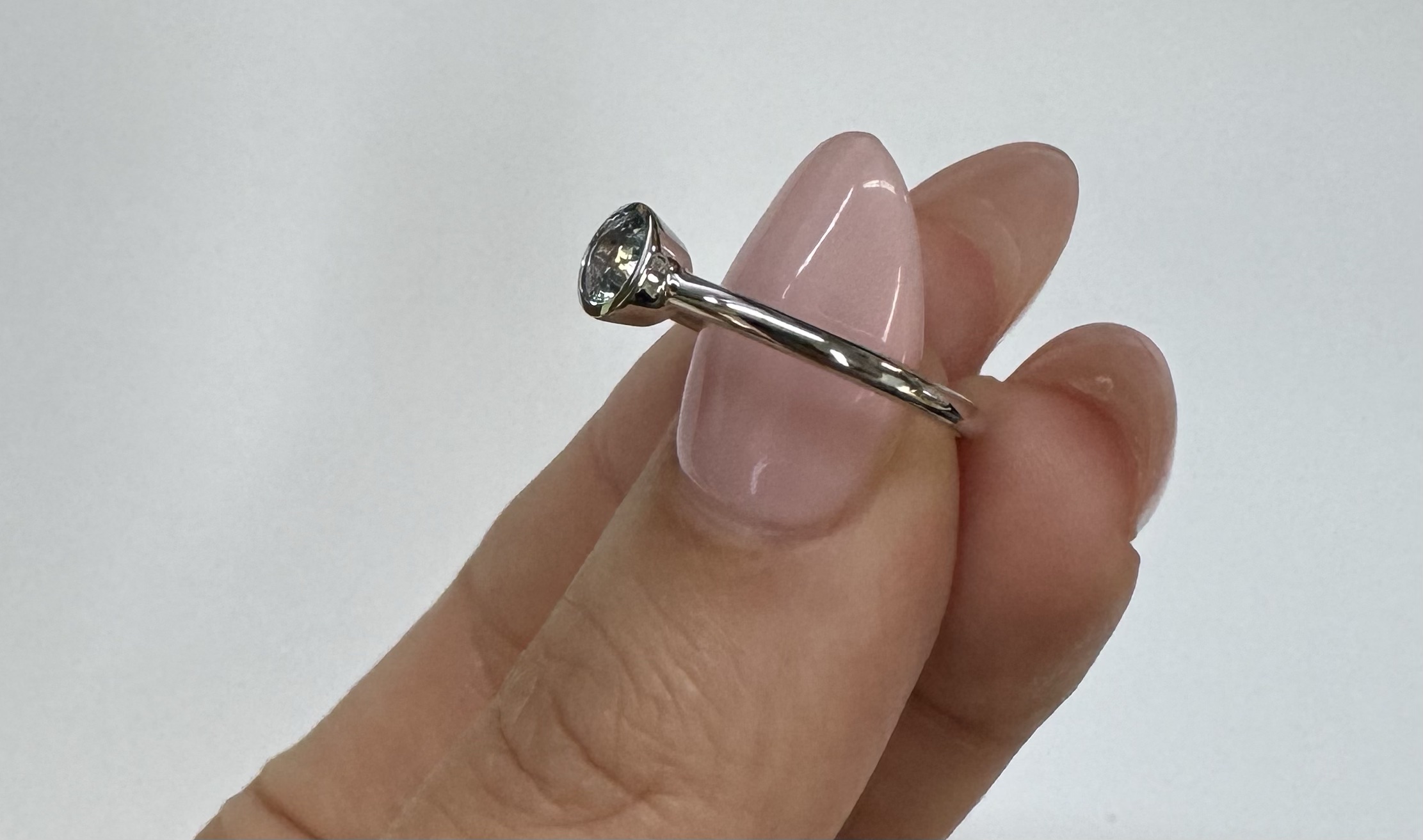 14k White Gold Genuine .34 Cttw Aquamarine Bezel Ring - Image 18