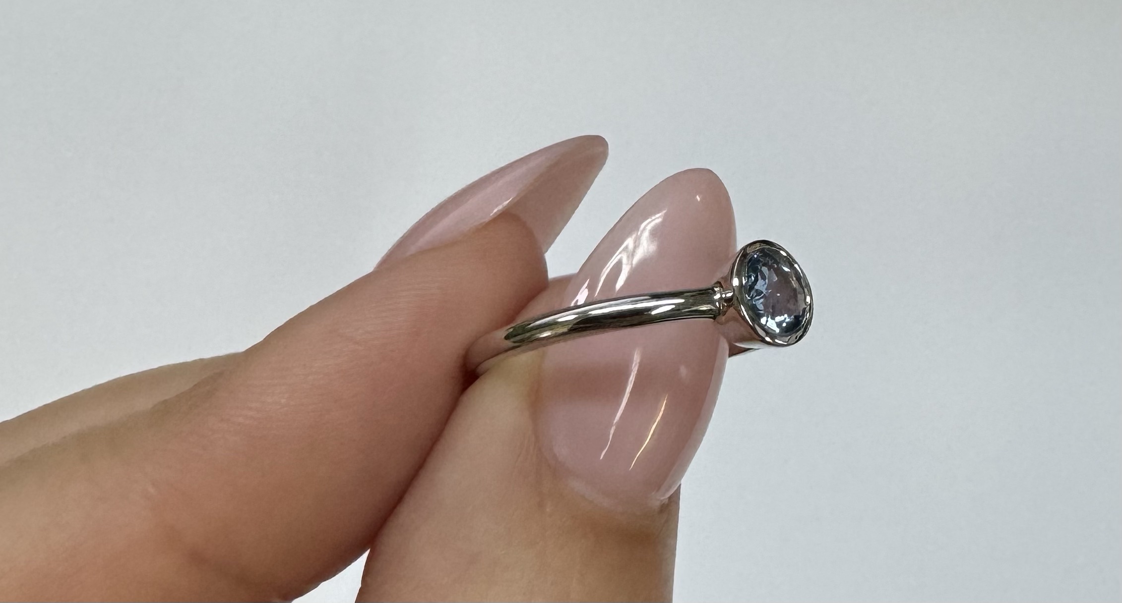 14k White Gold Genuine .34 Cttw Aquamarine Bezel Ring - Image 20