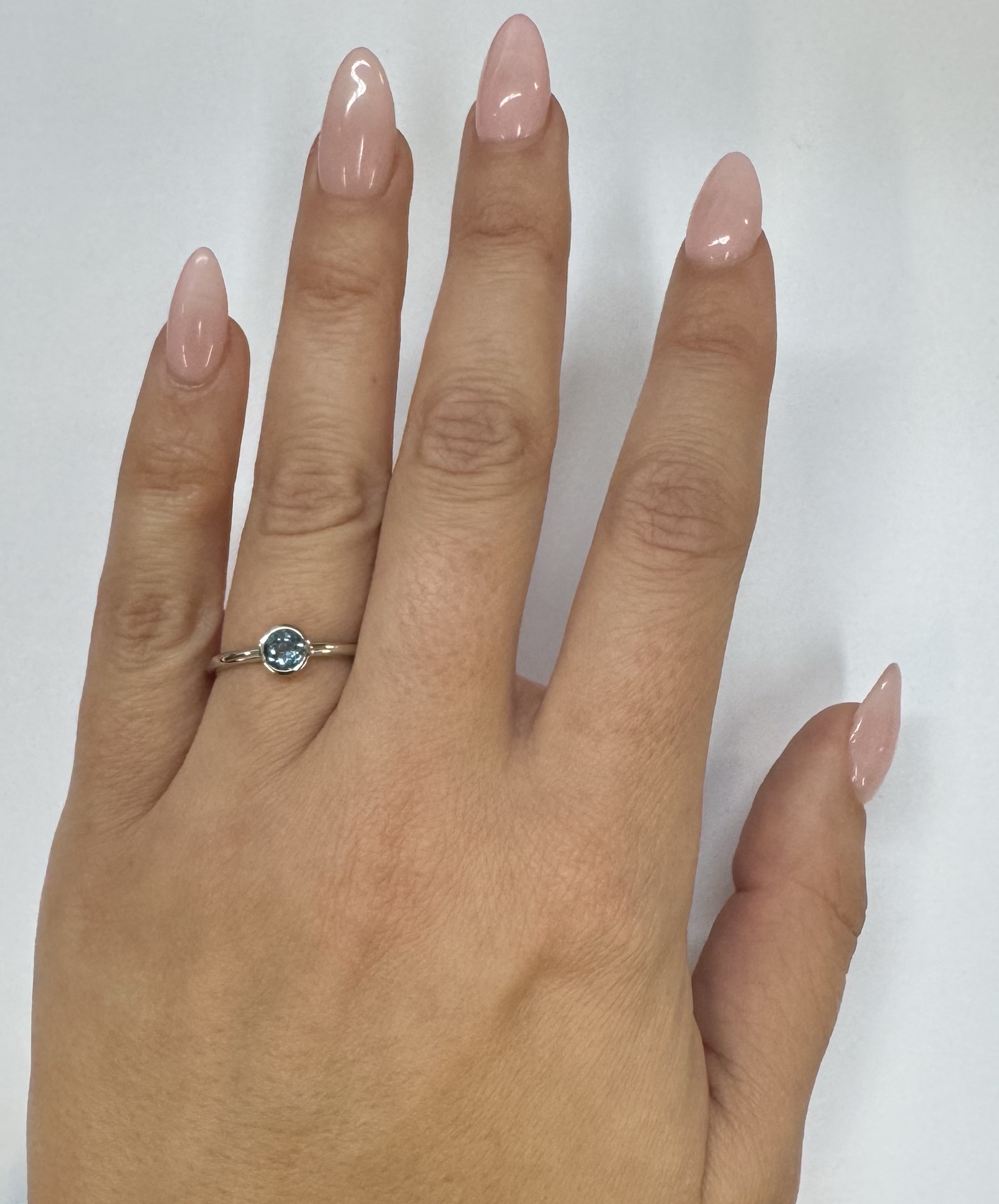 14k White Gold Genuine .34 Cttw Aquamarine Bezel Ring - Image 36