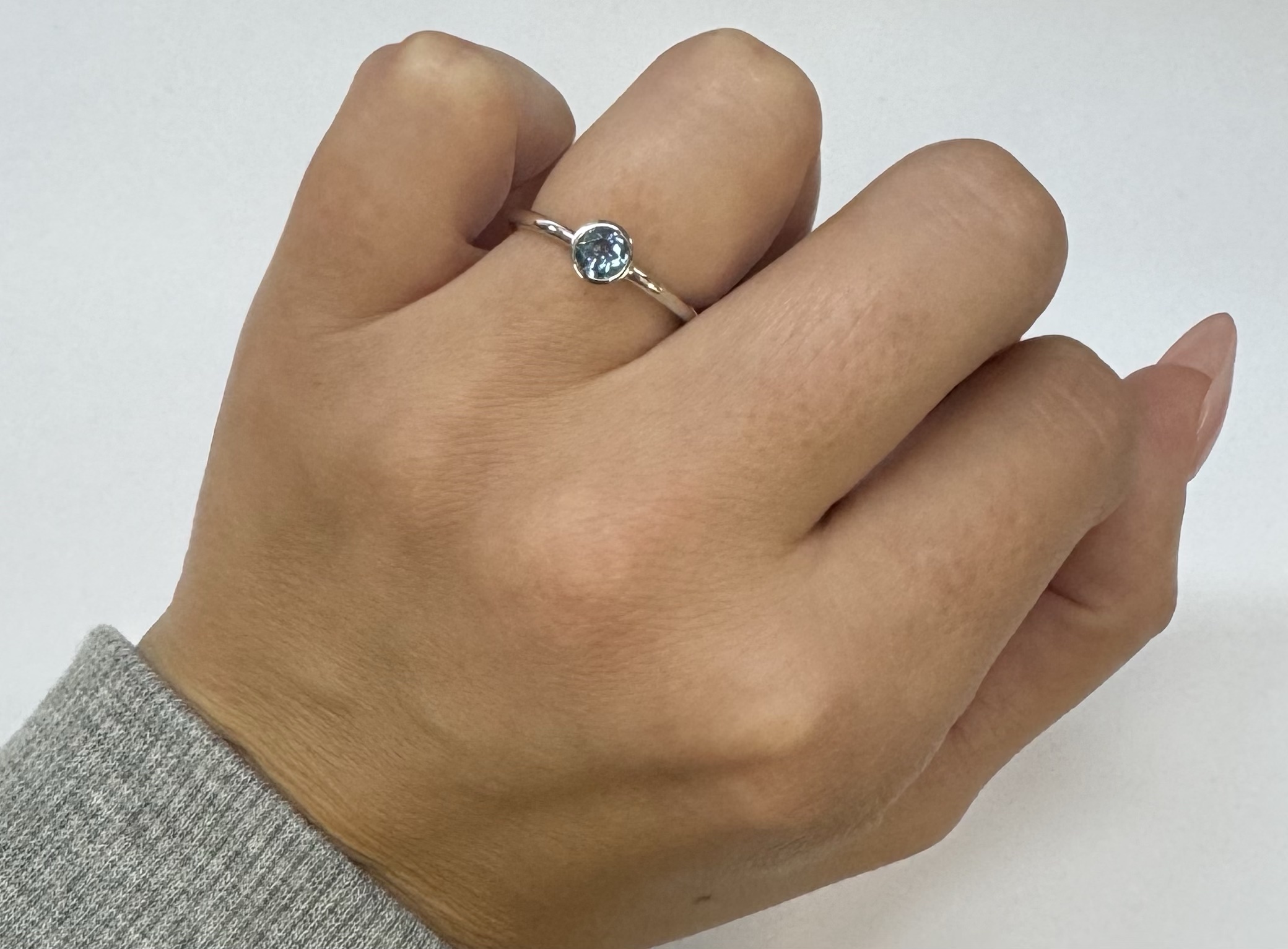 14k White Gold Genuine .34 Cttw Aquamarine Bezel Ring - Image 41