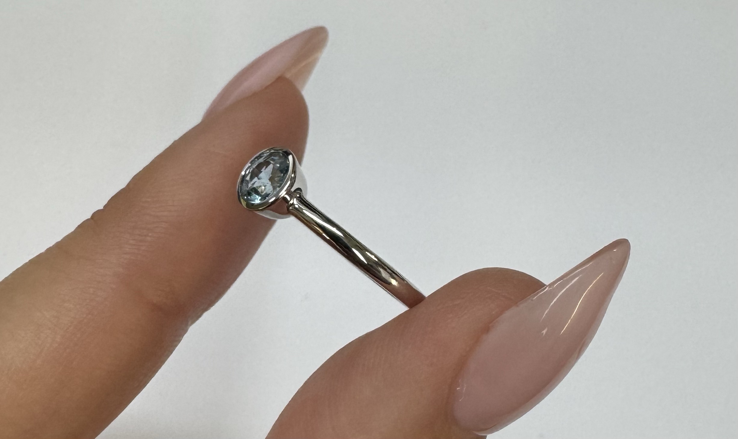 14k White Gold Genuine .34 Cttw Aquamarine Bezel Ring - Image 46