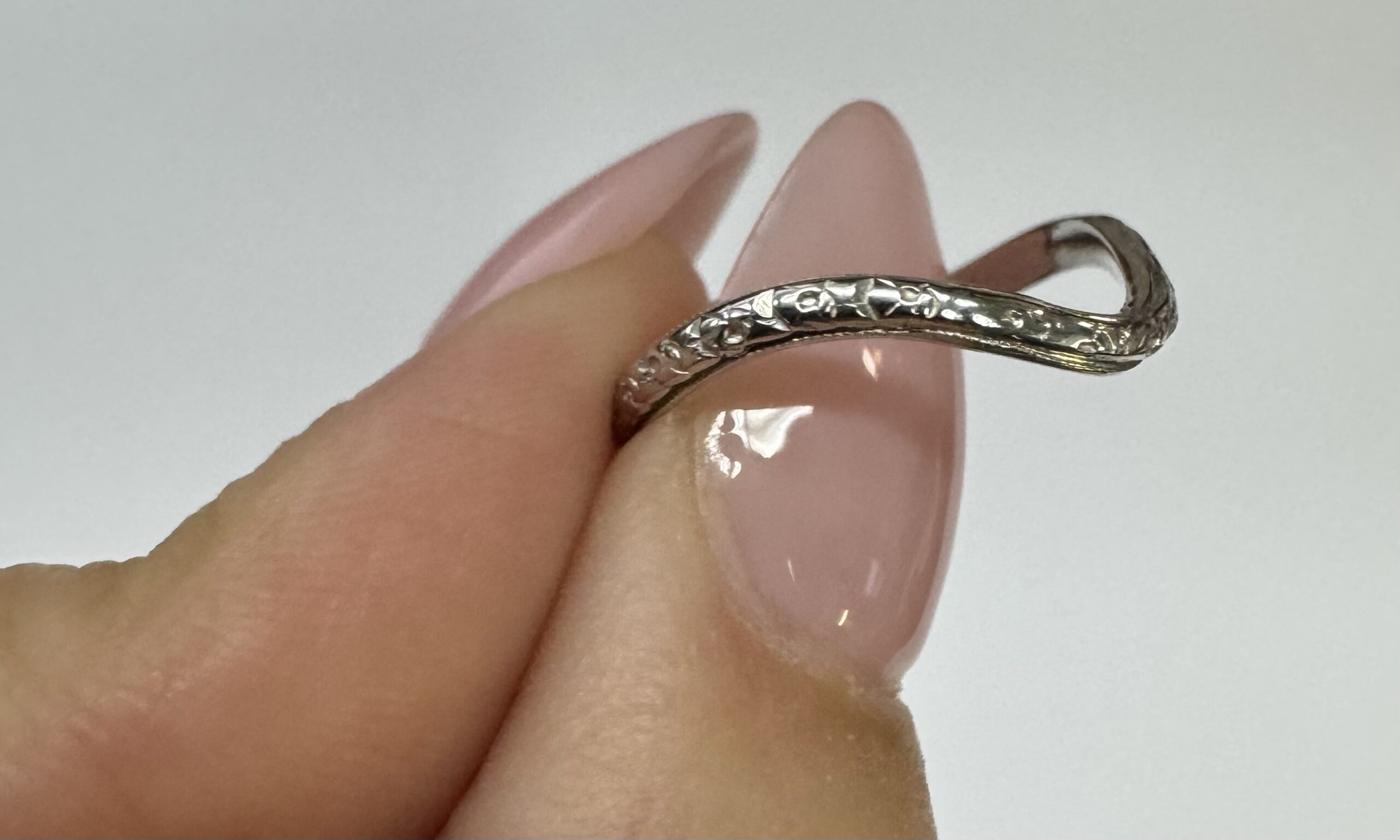 Vintage 18k White Gold Engraved, Curved Wedding Band - Image 3