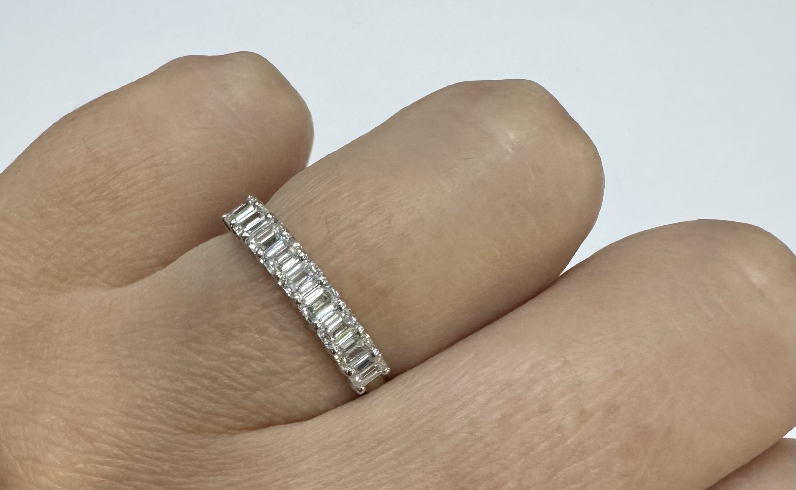14k White Gold 9 Stone Genuine 3/4 Cttw Emerald Cut Diamond Band - Image 7