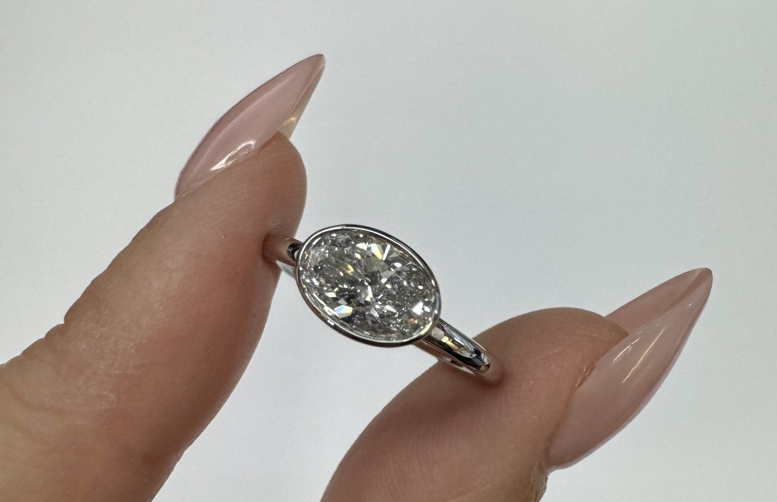 14k White Gold Genuine 1.08 Cttw Lab Grown Bezel Set Diamond Ring - Image 3