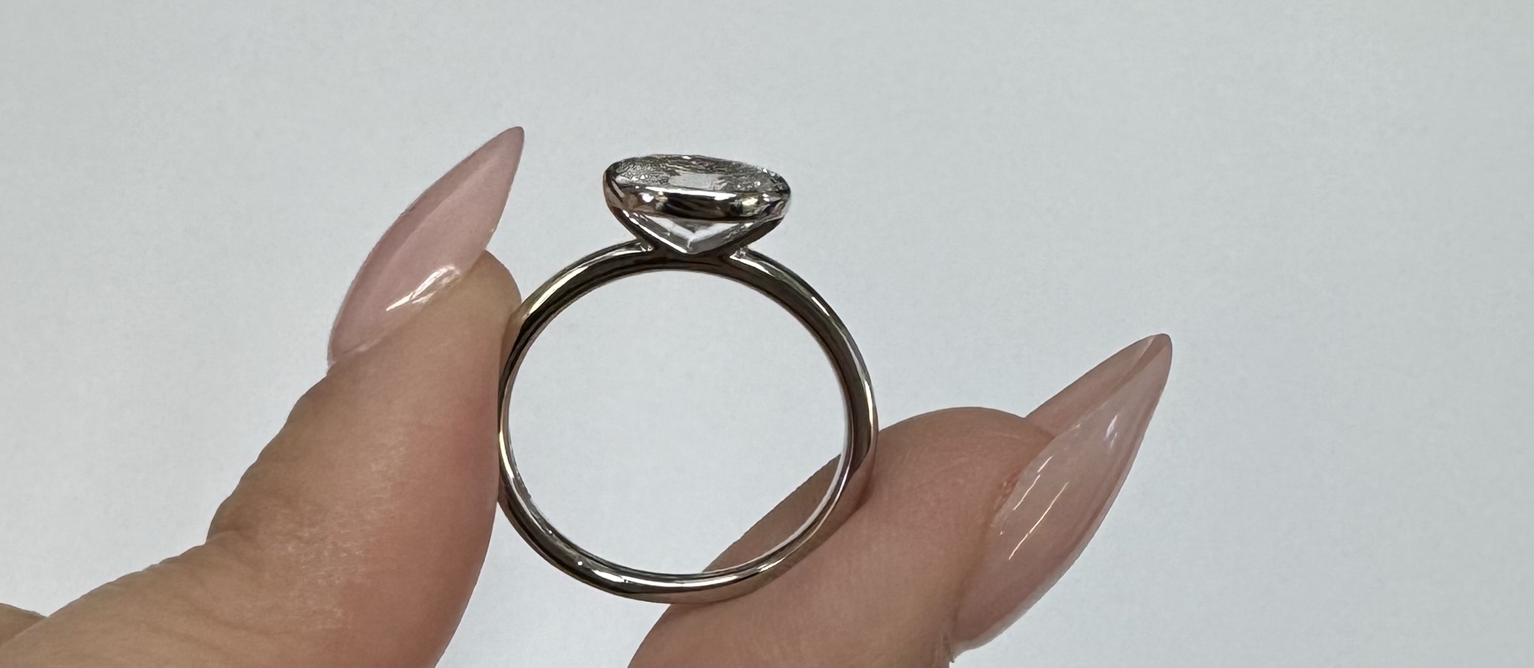 14k White Gold Genuine 1.08 Cttw Lab Grown Bezel Set Diamond Ring - Image 7