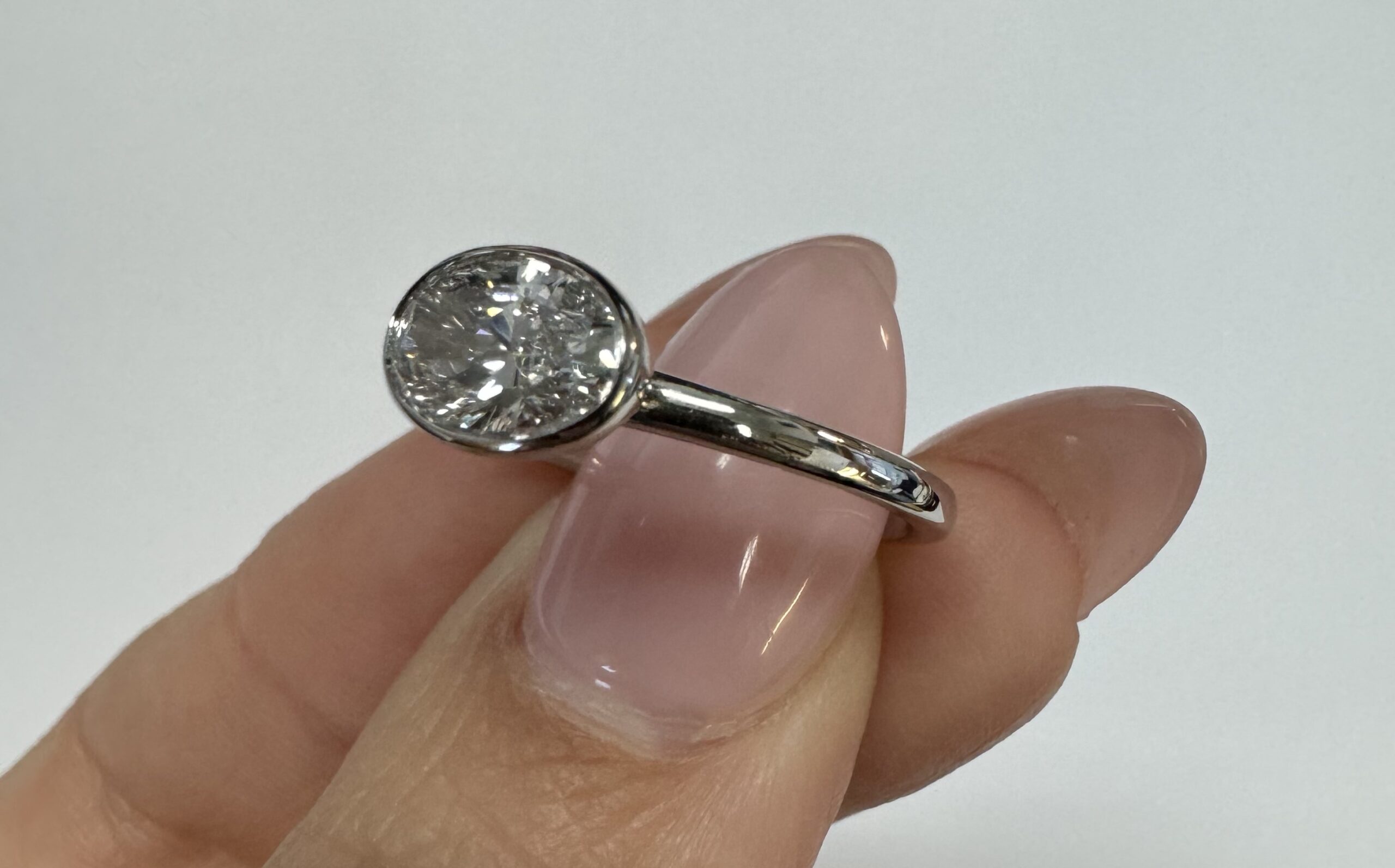 14k White Gold Genuine 1.08 Cttw Lab Grown Bezel Set Diamond Ring - Image 11