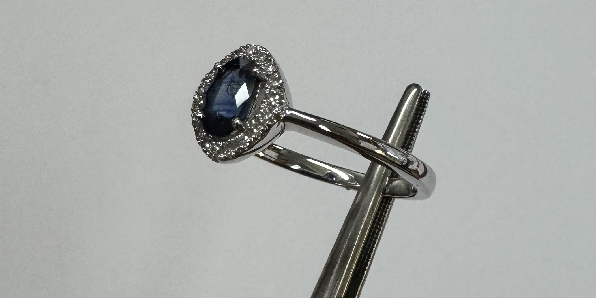 18k White Gold Genuine .63 Cttw Sapphire & Diamond Halo Ring - Image 10