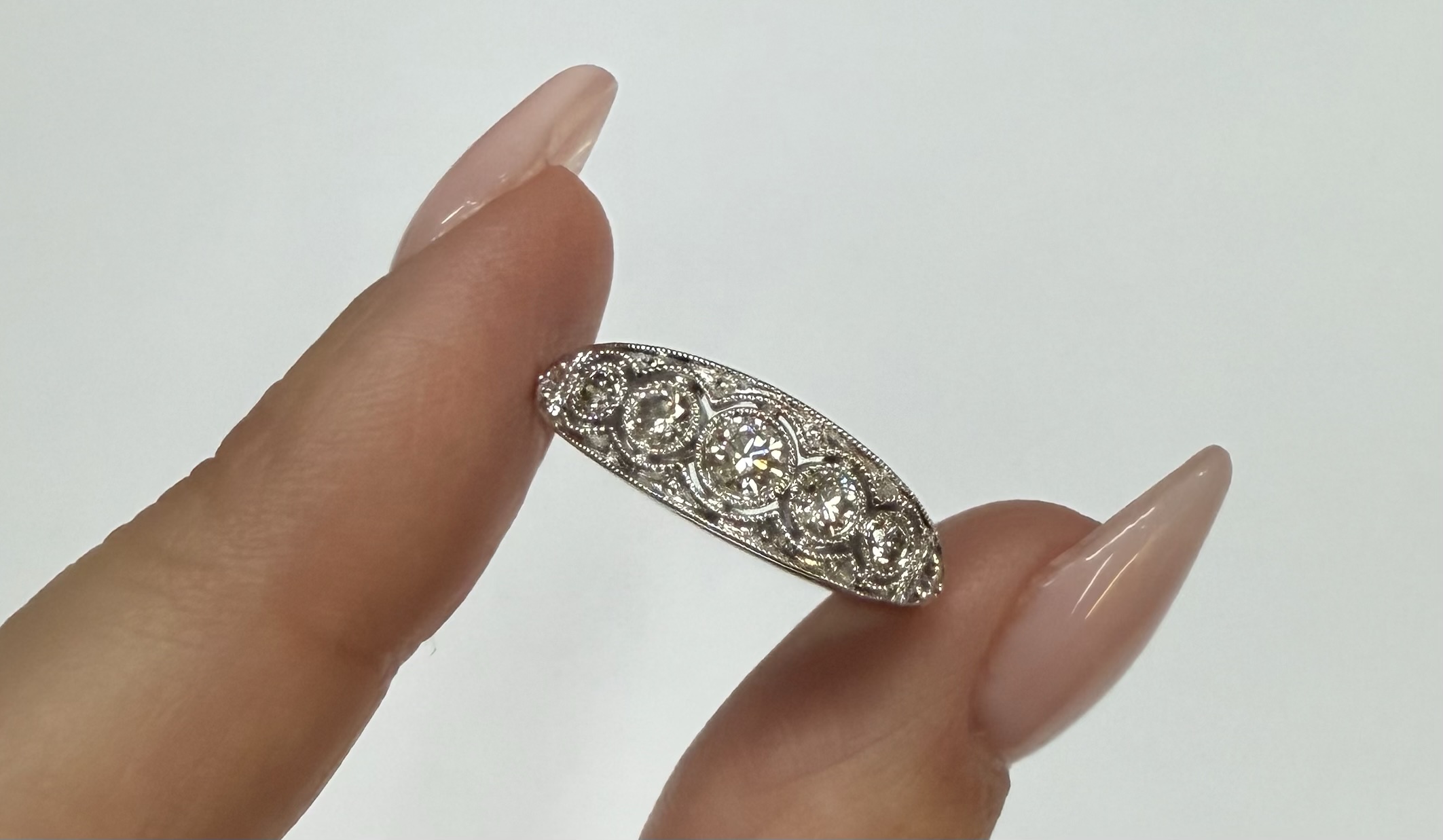 14k White Gold Vintage Inspired 7 Stone Bezel Graudated Round Brilliant Cut Diamond Band - Image 16