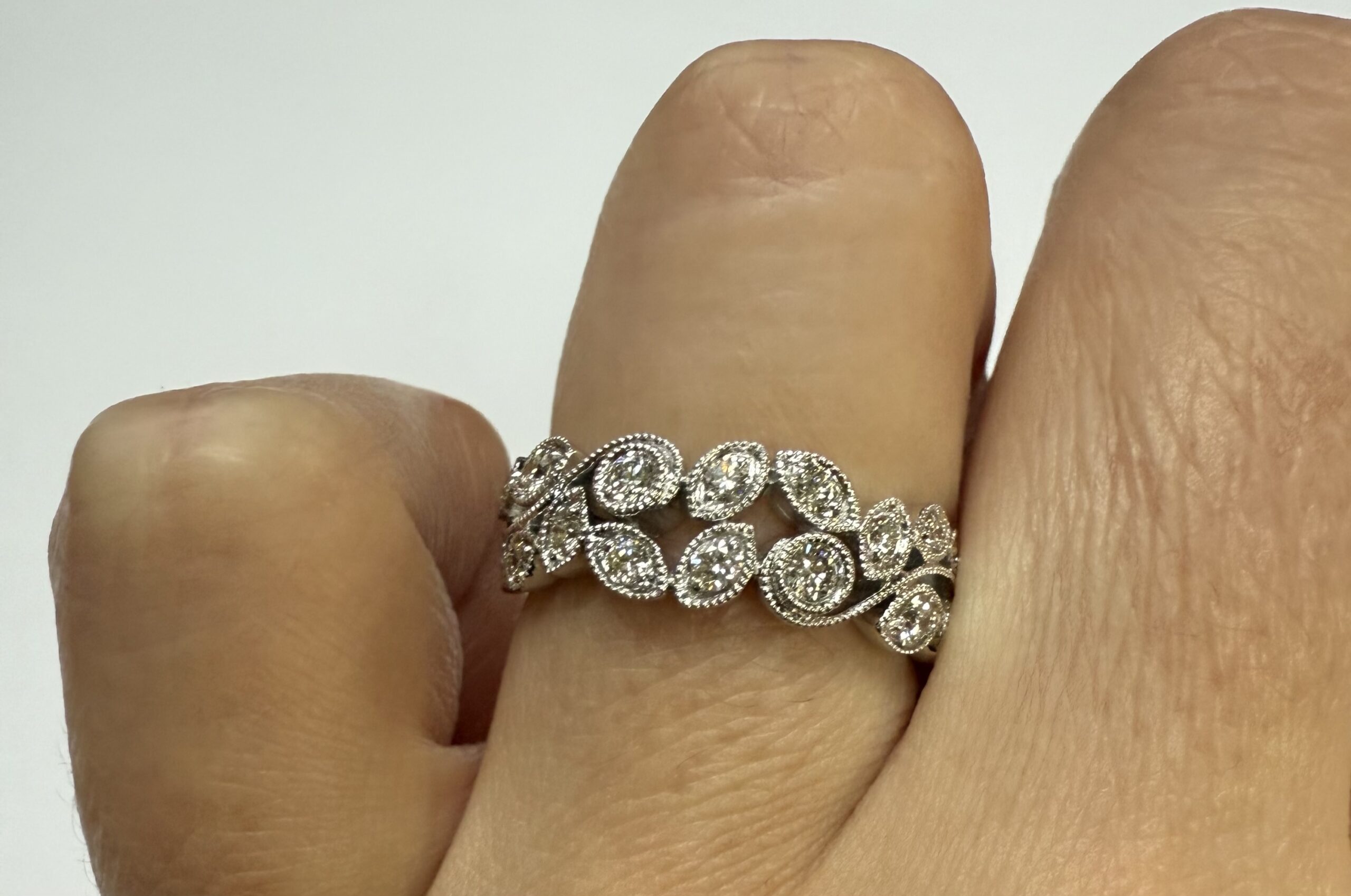 14k White Gold 16 Stone Genuine 1/2 Cttw Round Brilliant Cut Diamond Mill Grain Band - Image 13