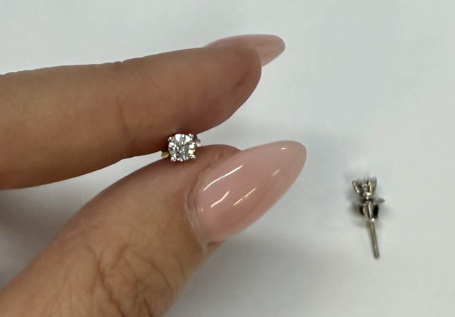 Authentic Tiffany & Co. Platinum Genuine .68 Cttw Round Brilliant Cut Diamond Screw Back Earrings - Image 21