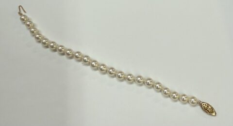 A 6-6.5 MM Cultured Akoya Pearl Bracelet