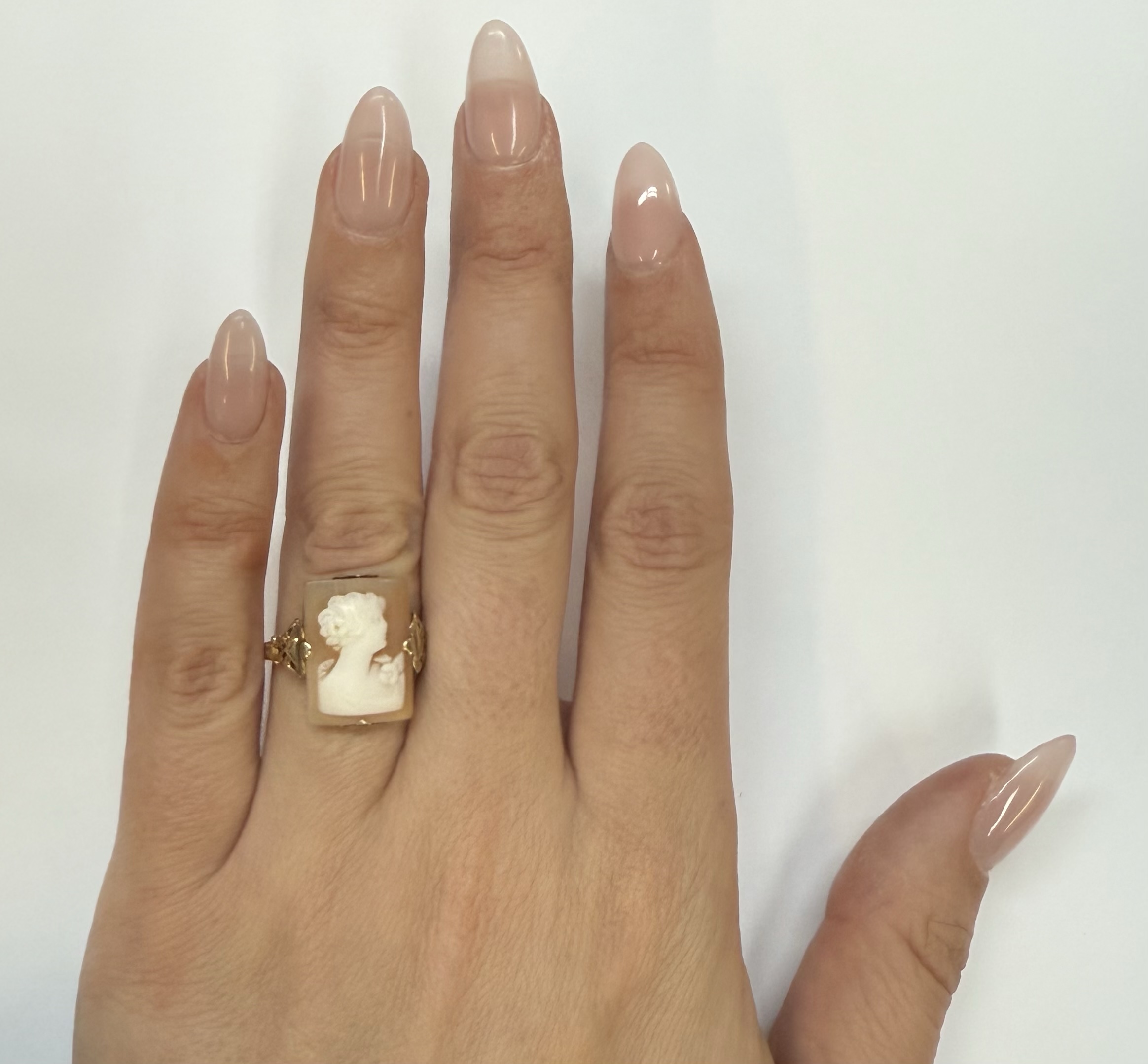 Vintage 10k Yellow Gold Carved Shell Cameo Ring - Image 20