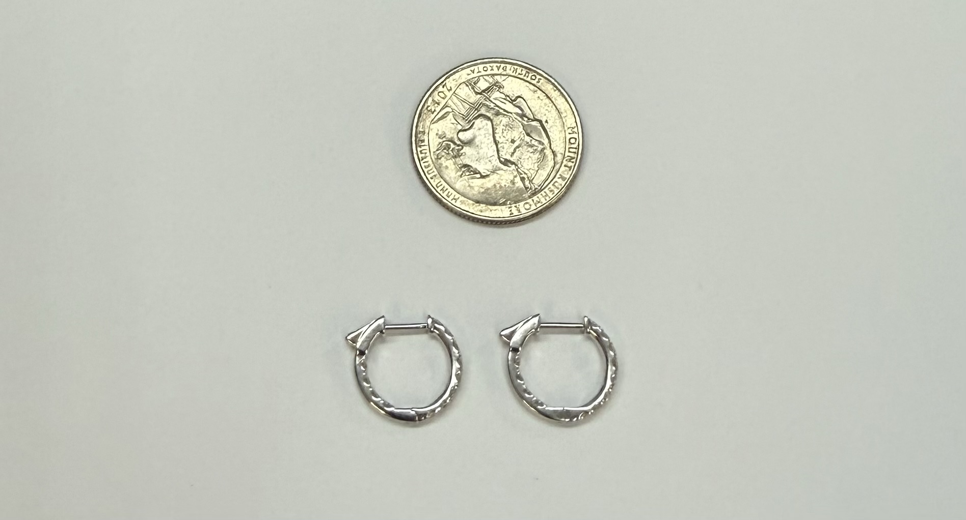 14k White Gold 3/4 Cttw Round Brilliant Cut Diamond Inside Out Hoop Earrings - Image 14