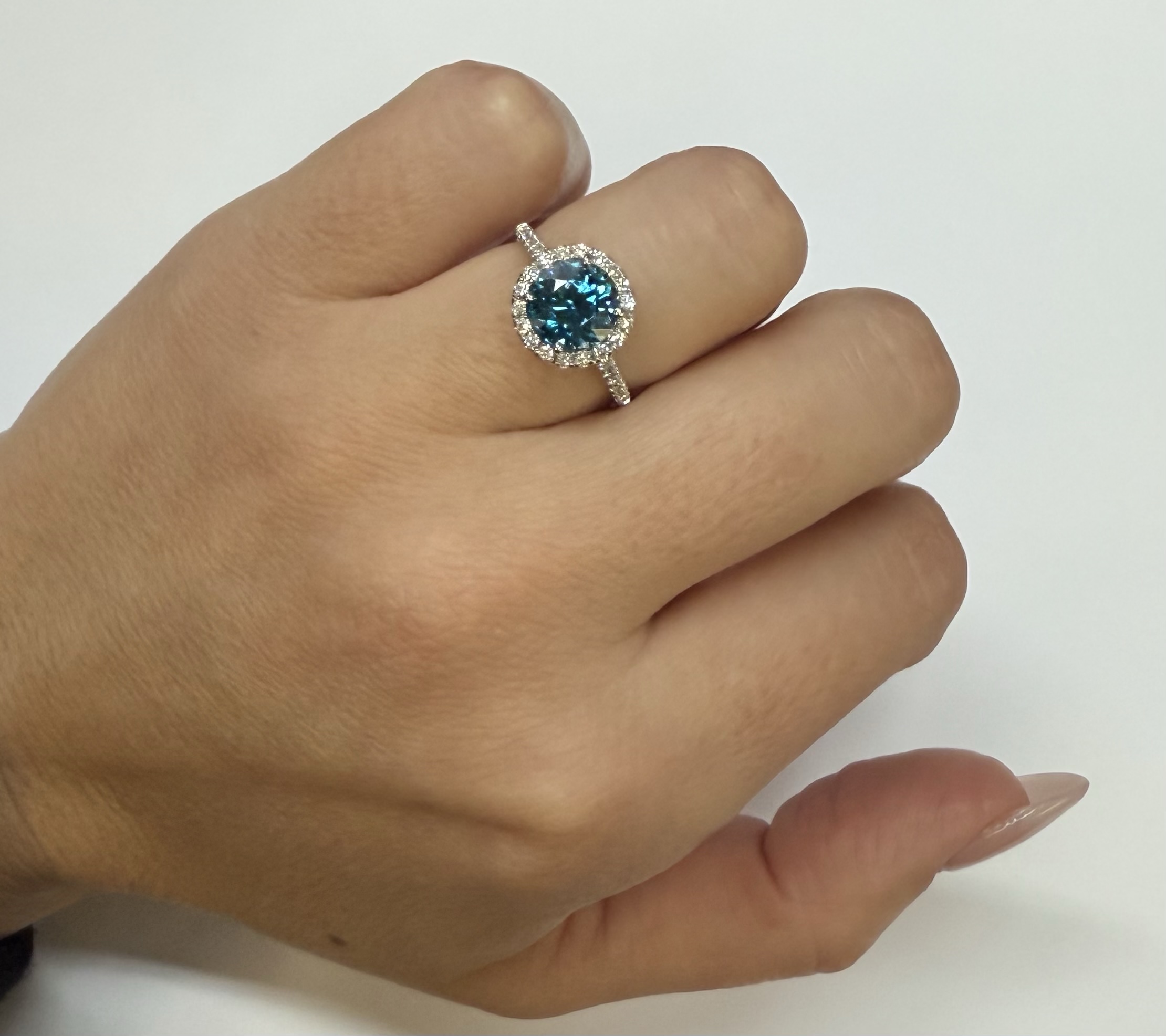 14k White Gold Genuine 3.13 Cttw Round Genuine Blue Zircon Halo Ring - Image 3