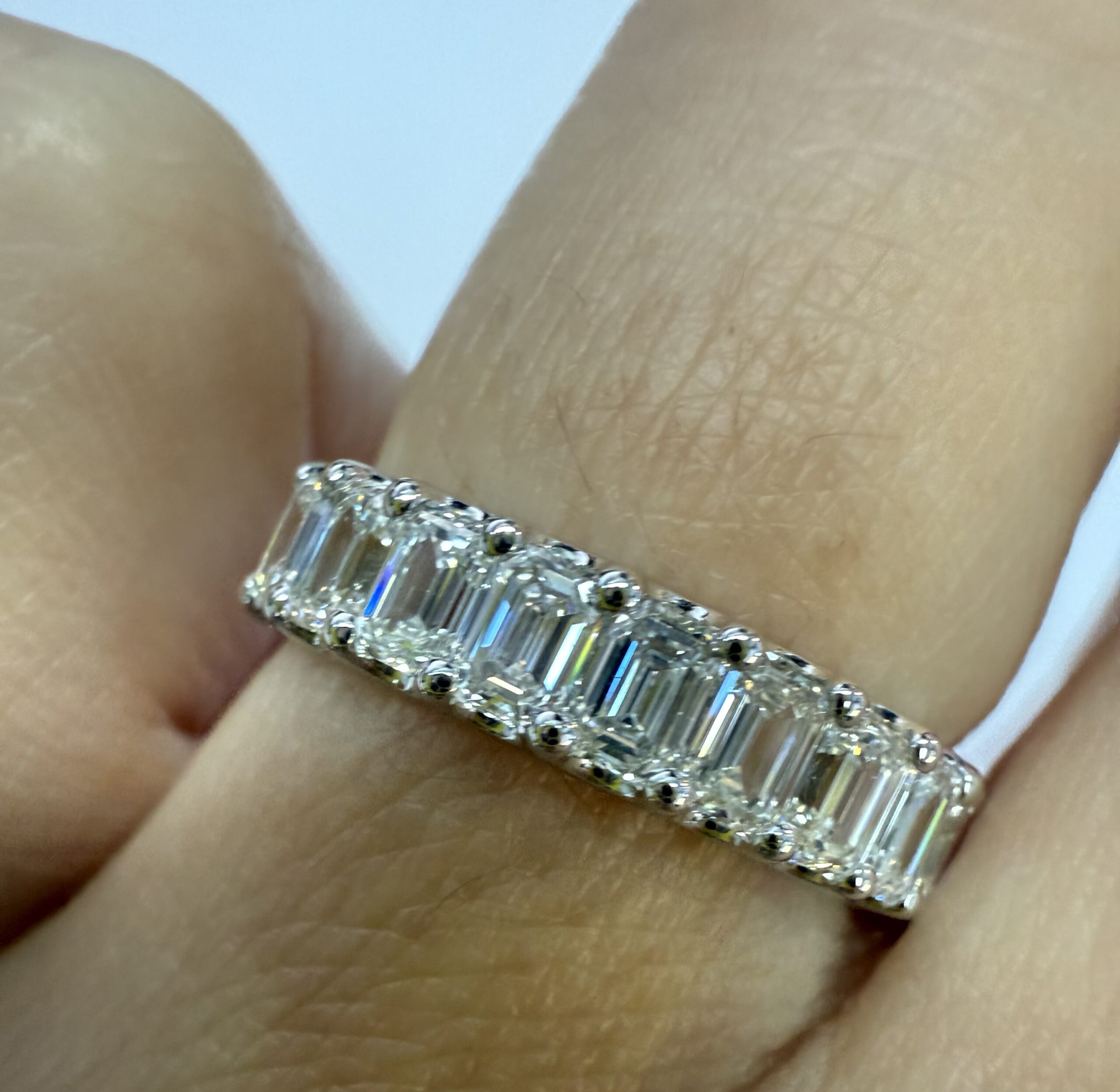 14k White Gold 9 Stone Genuine 1.35 Cttw Emerald Cut Diamond Band - Image 16