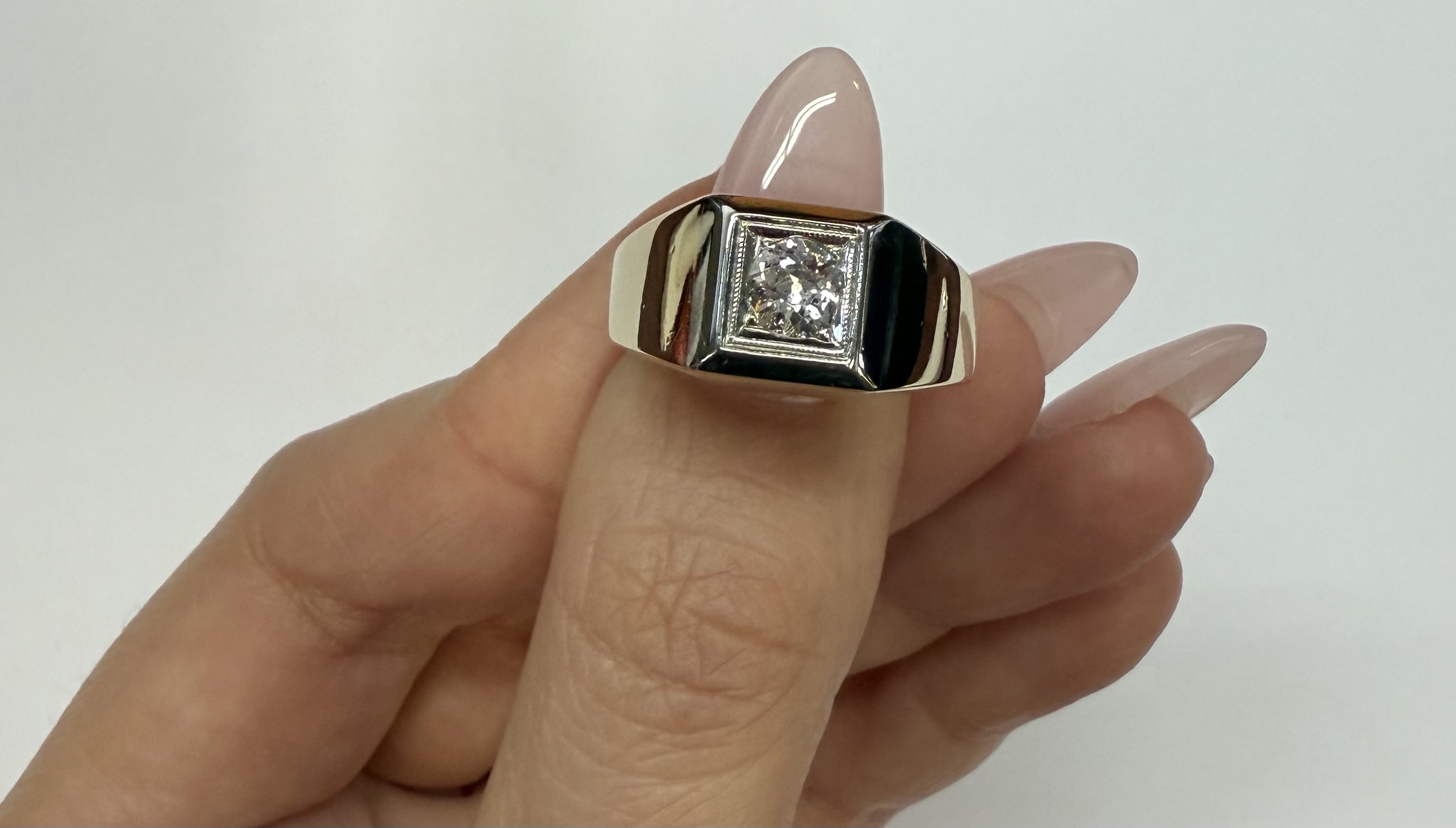 Men's Antique 14k Yellow Gold Genuine .45 Cttw Diamond Ring - Image 6