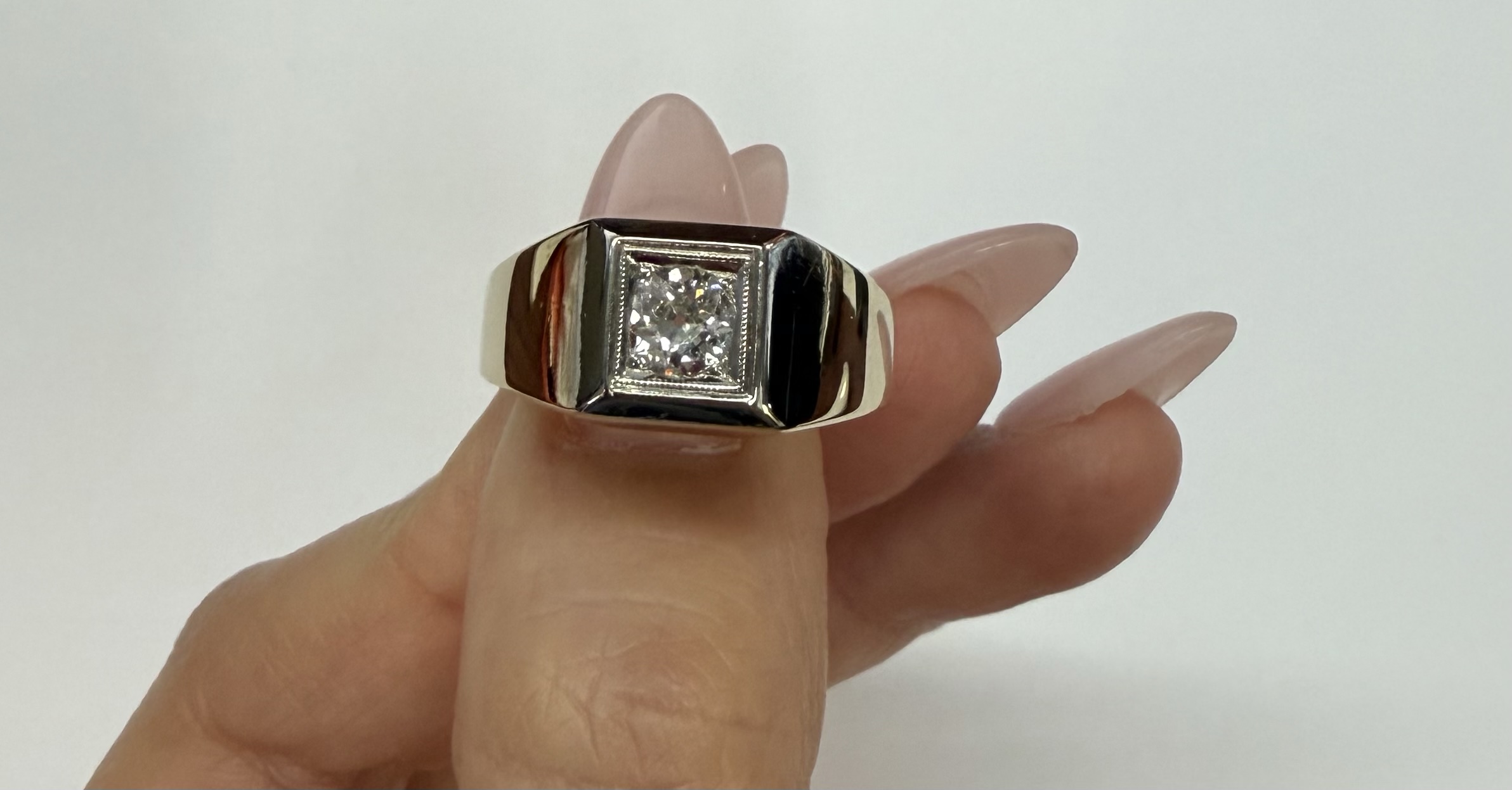 Men's Antique 14k Yellow Gold Genuine .45 Cttw Diamond Ring - Image 9