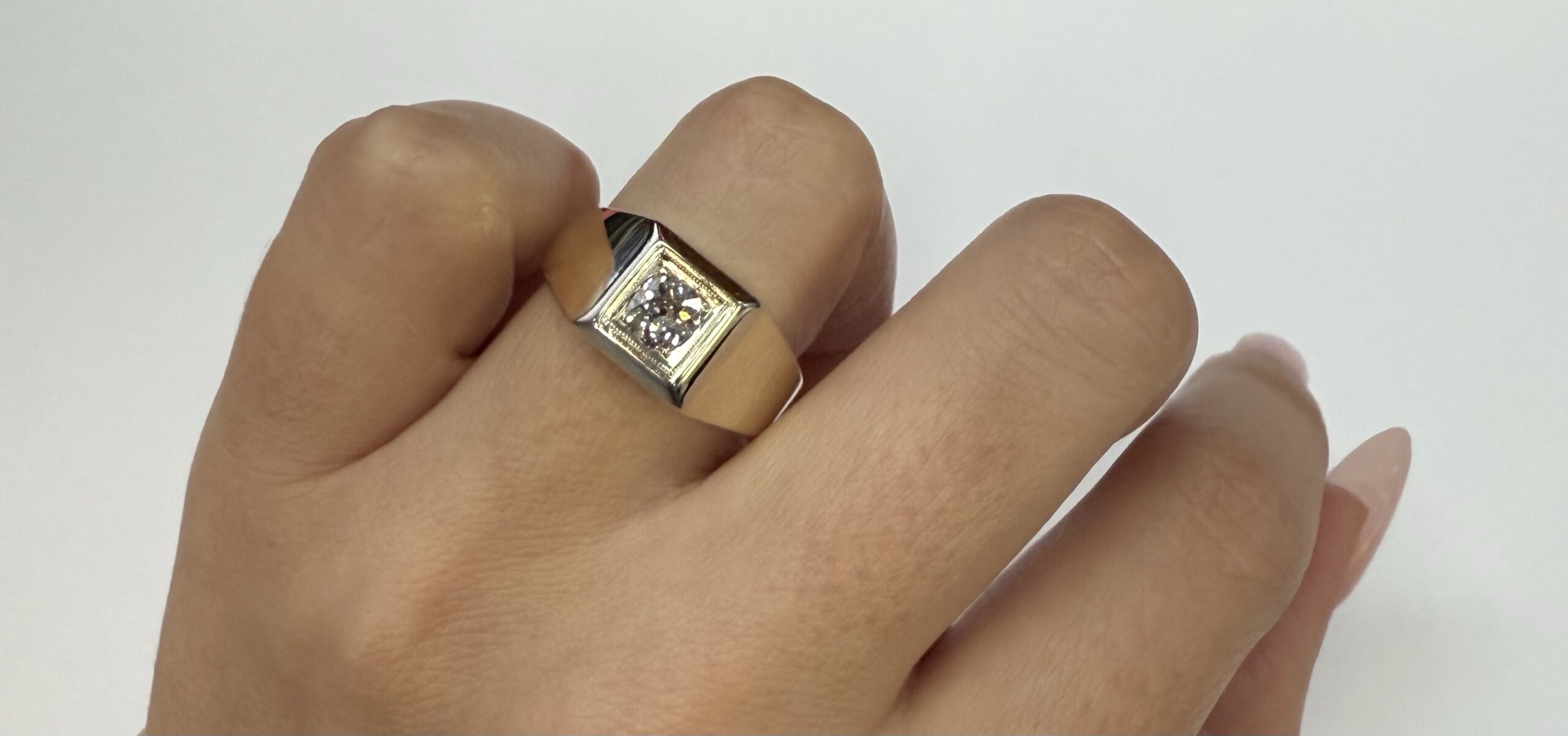 Men's Antique 14k Yellow Gold Genuine .45 Cttw Diamond Ring - Image 17