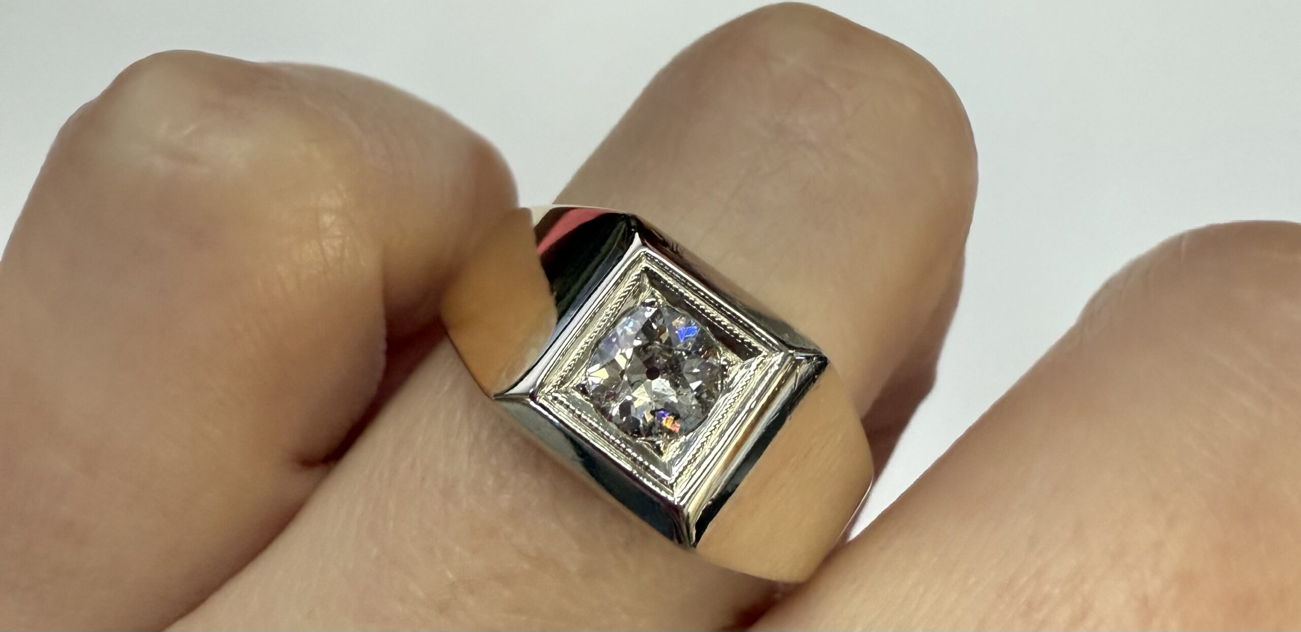 Men's Antique 14k Yellow Gold Genuine .45 Cttw Diamond Ring - Image 19