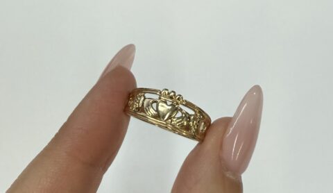 Vintage 10k Yellow Gold Claddagh Ring