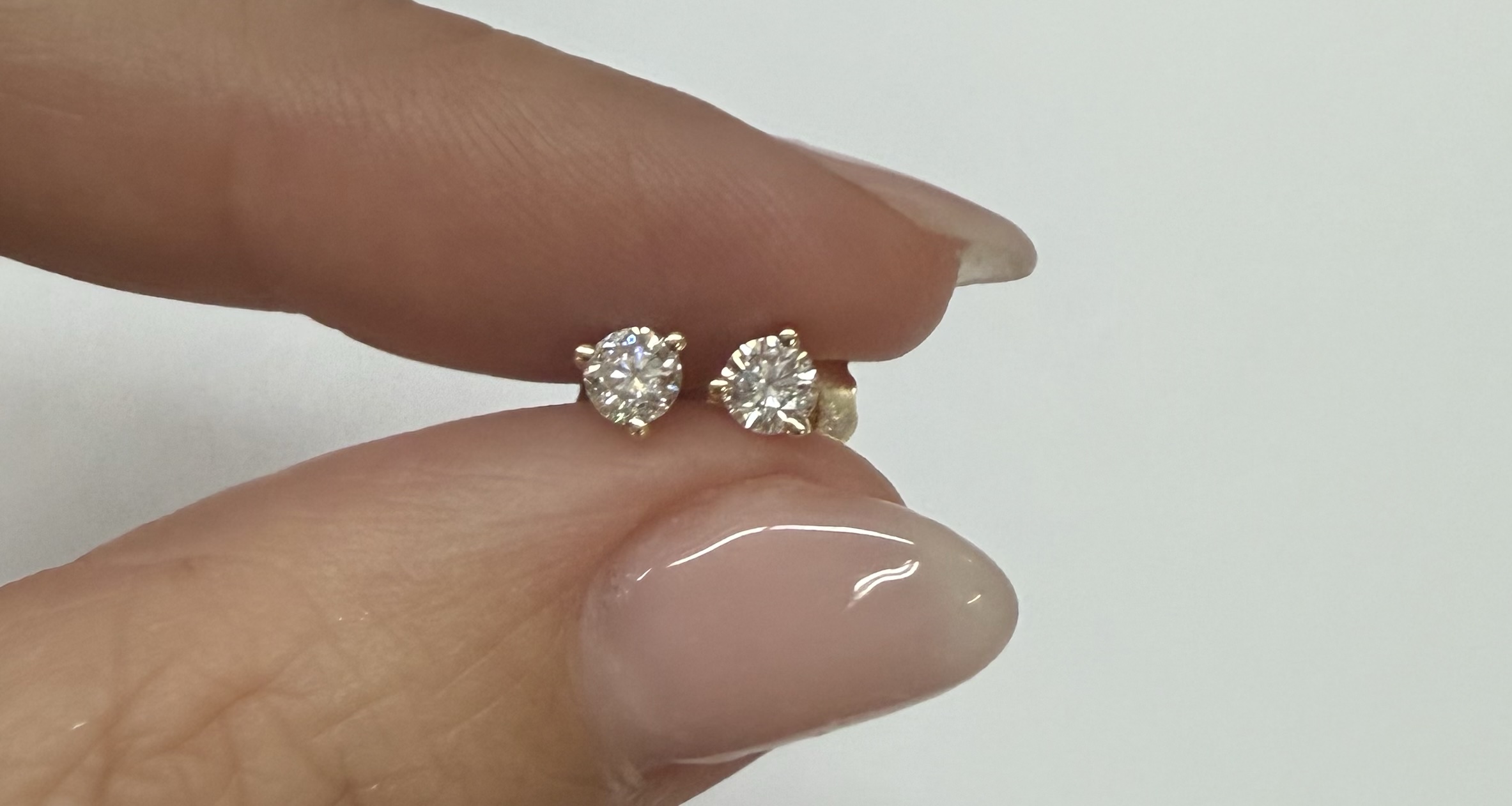14k Yellow Gold 3 Prong Genuine .34 Cttw Round Brilliant Cut Diamond Stud Earrings - Image 3