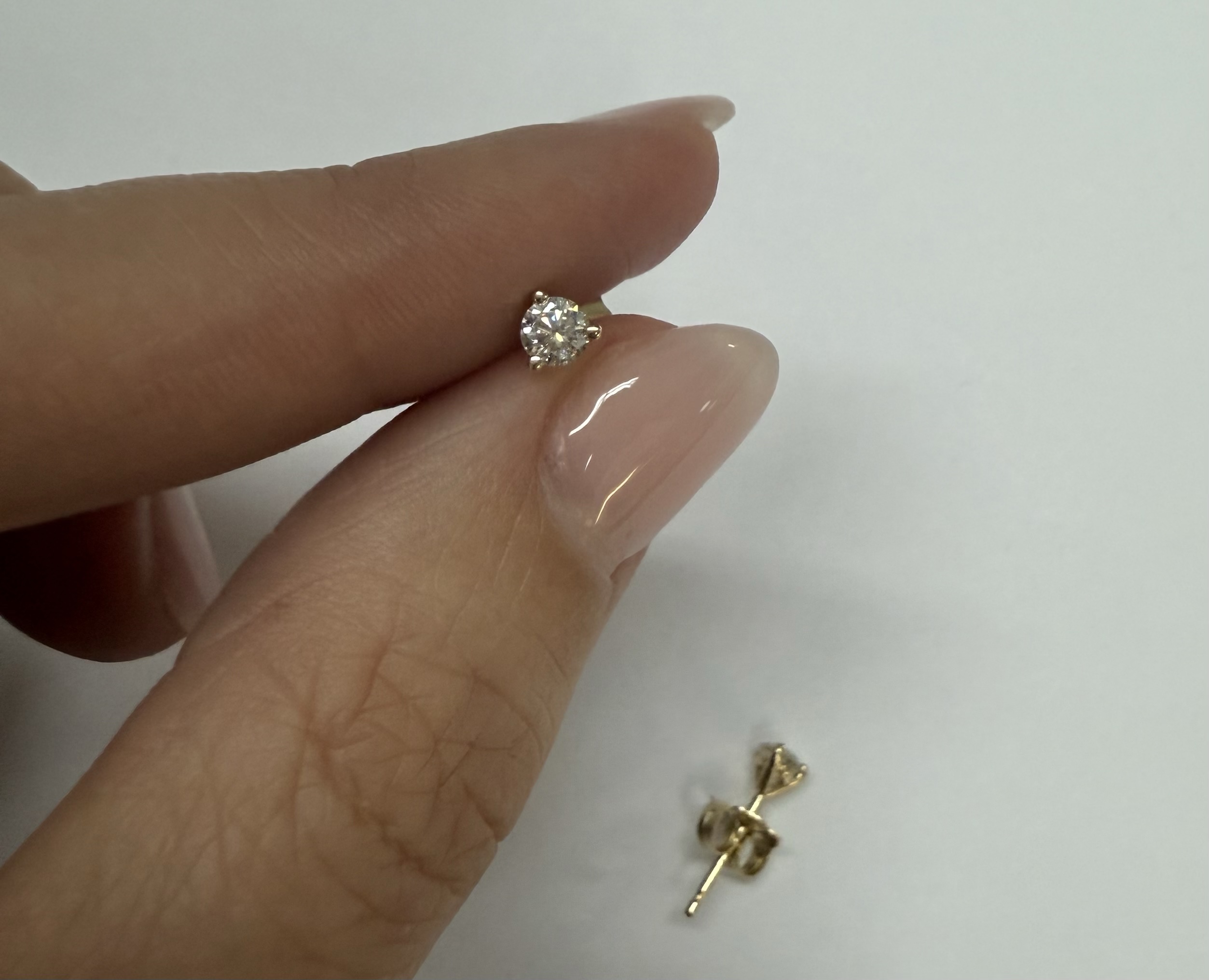 14k Yellow Gold 3 Prong Genuine .34 Cttw Round Brilliant Cut Diamond Stud Earrings - Image 21