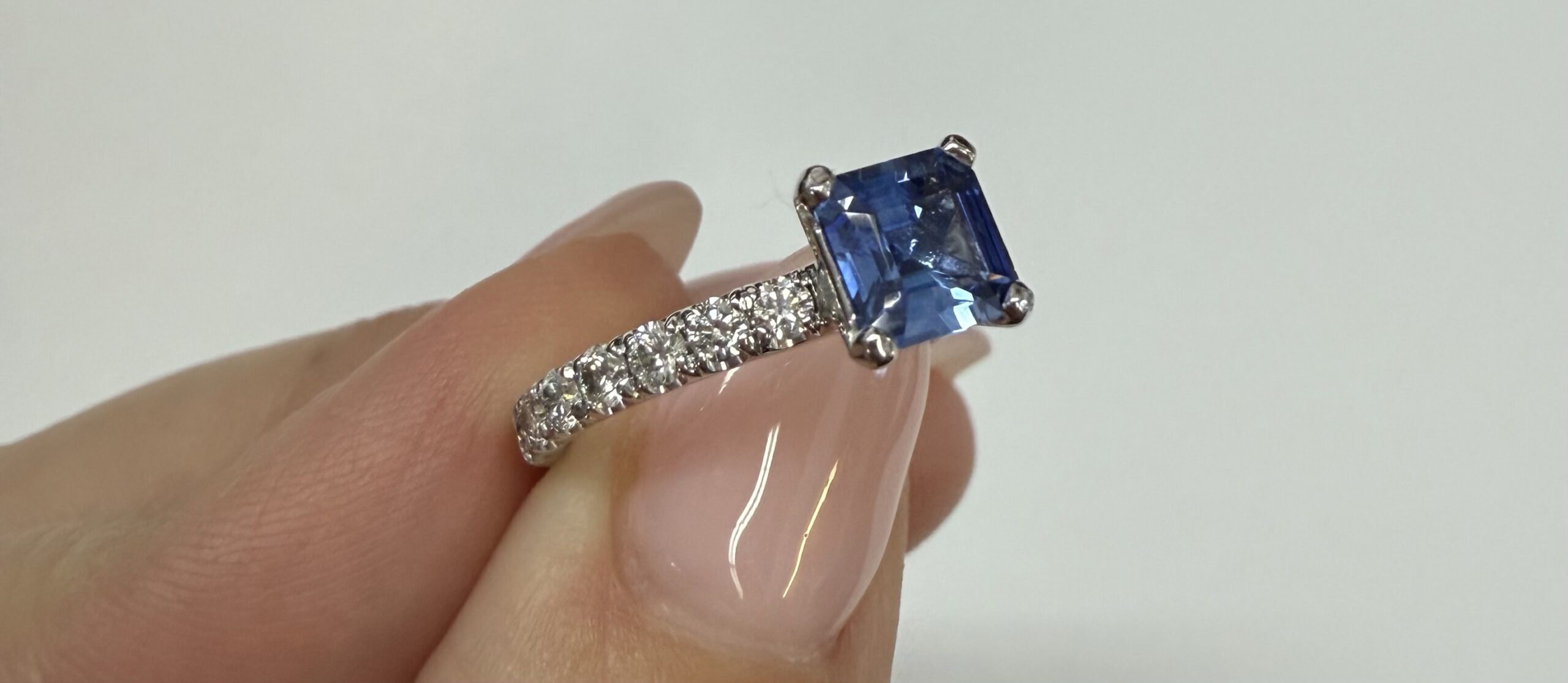 14k White Gold Genuine .83 Cttw Ceylon Sapphire & Diamond Ring - Image 7