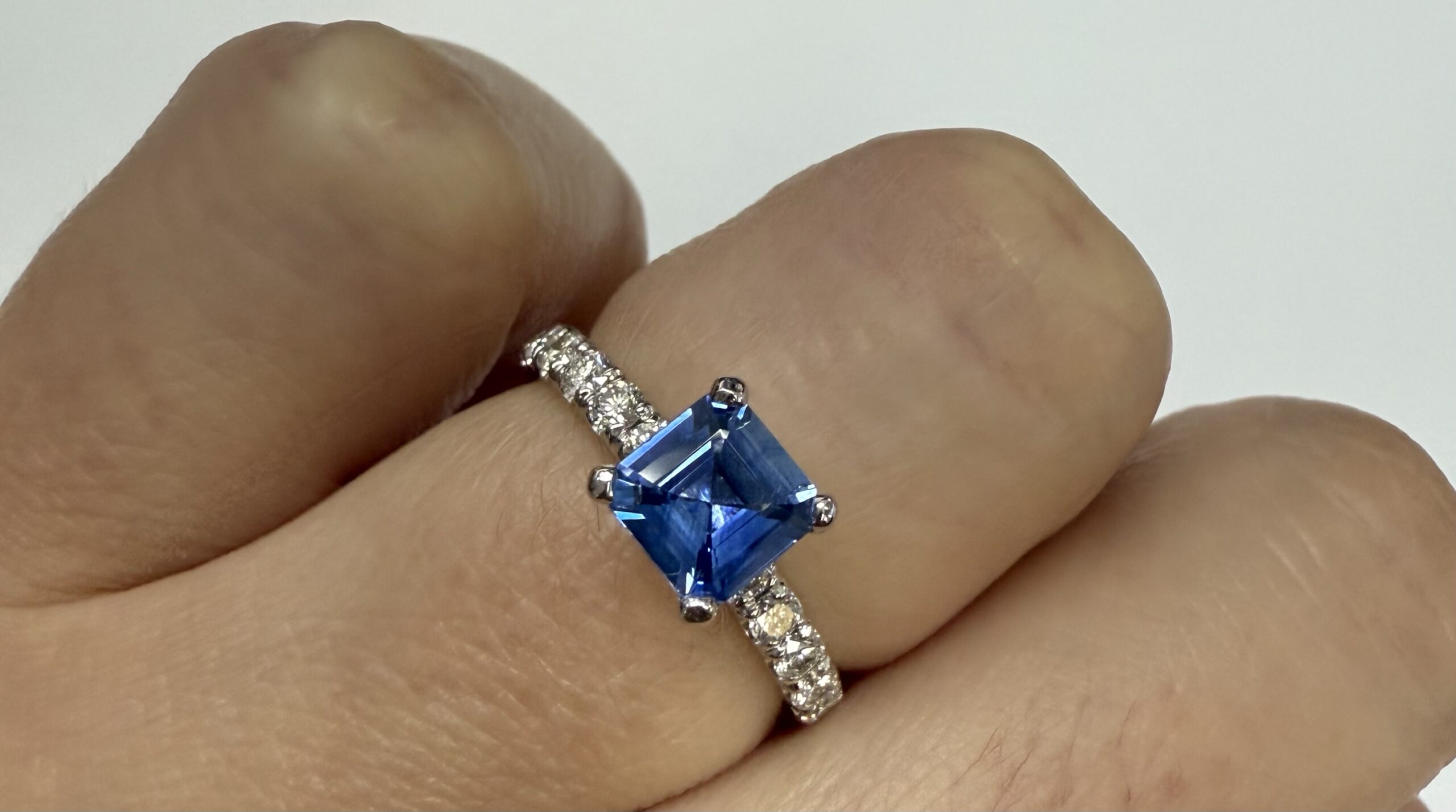 14k White Gold Genuine .83 Cttw Ceylon Sapphire & Diamond Ring - Image 9