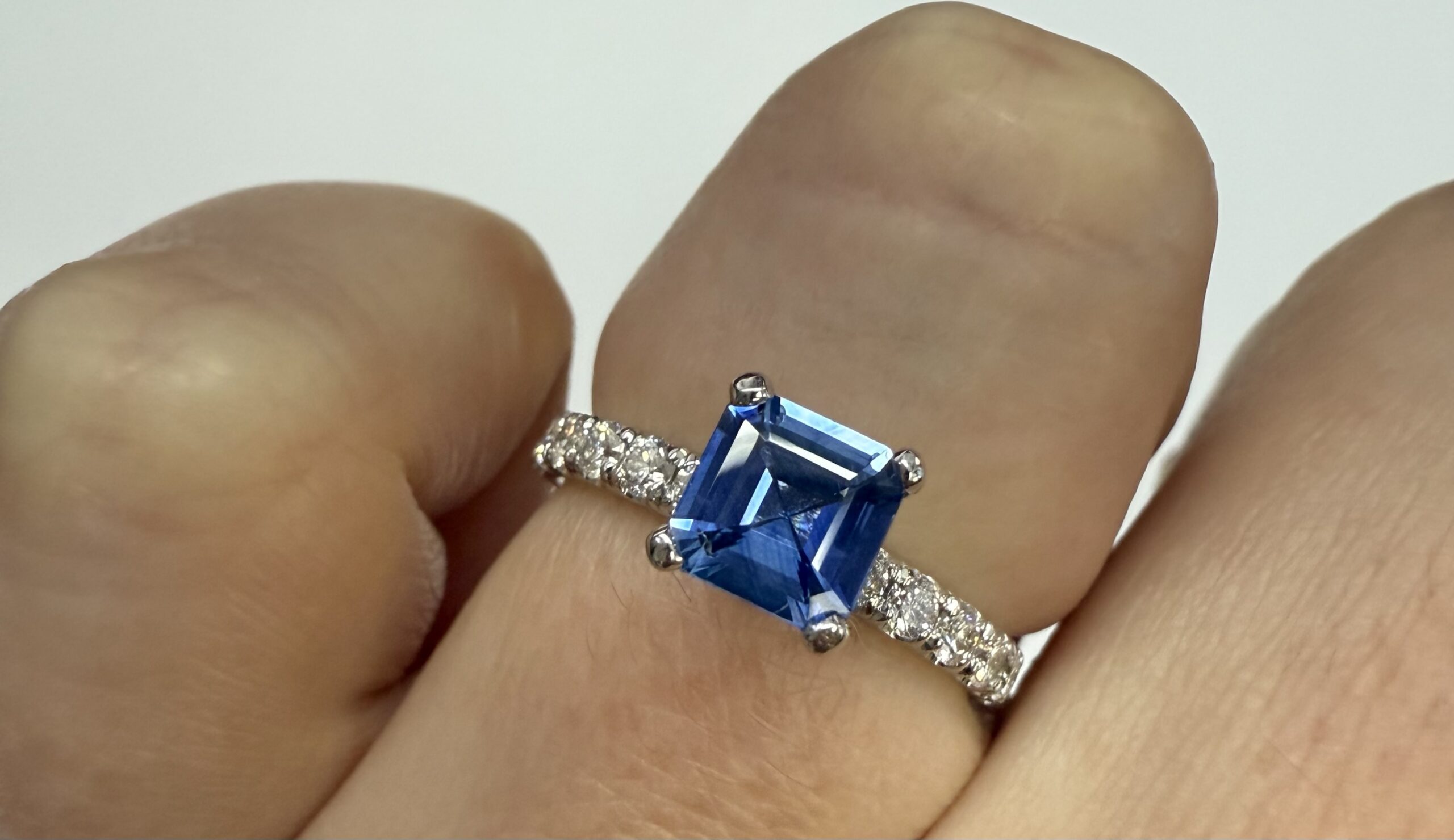 14k White Gold Genuine .83 Cttw Ceylon Sapphire & Diamond Ring - Image 17