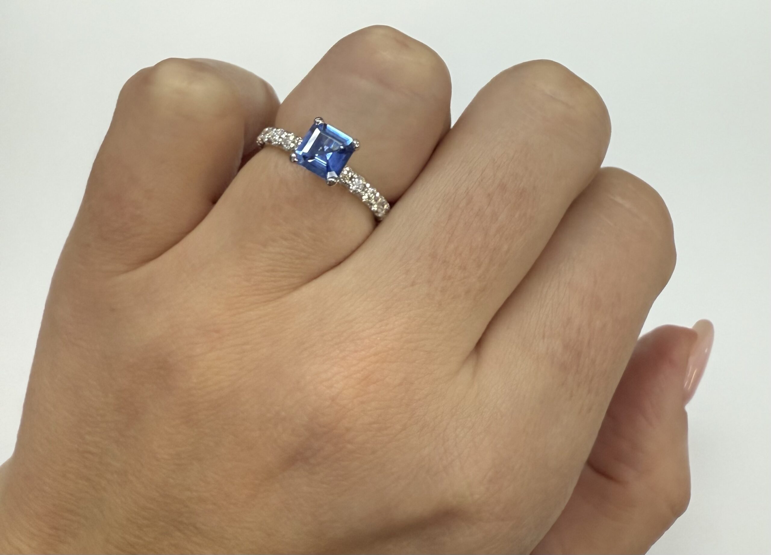 14k White Gold Genuine .83 Cttw Ceylon Sapphire & Diamond Ring - Image 24