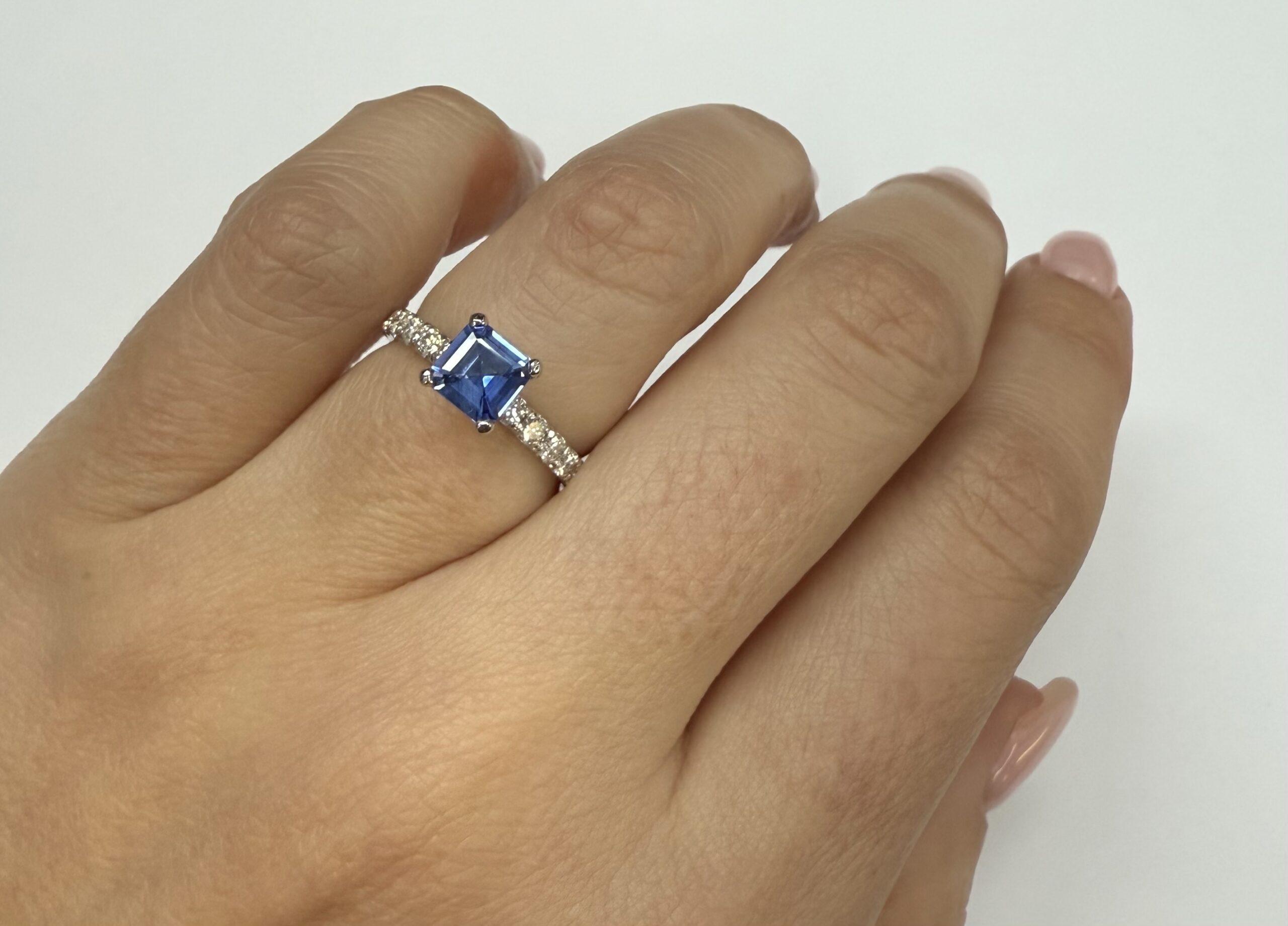 14k White Gold Genuine .83 Cttw Ceylon Sapphire & Diamond Ring - Image 25