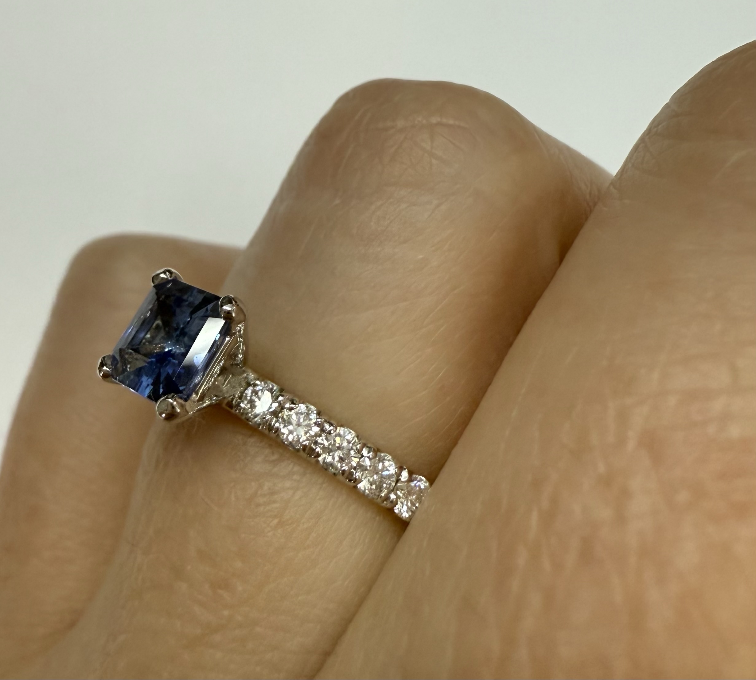 14k White Gold Genuine .83 Cttw Ceylon Sapphire & Diamond Ring - Image 27