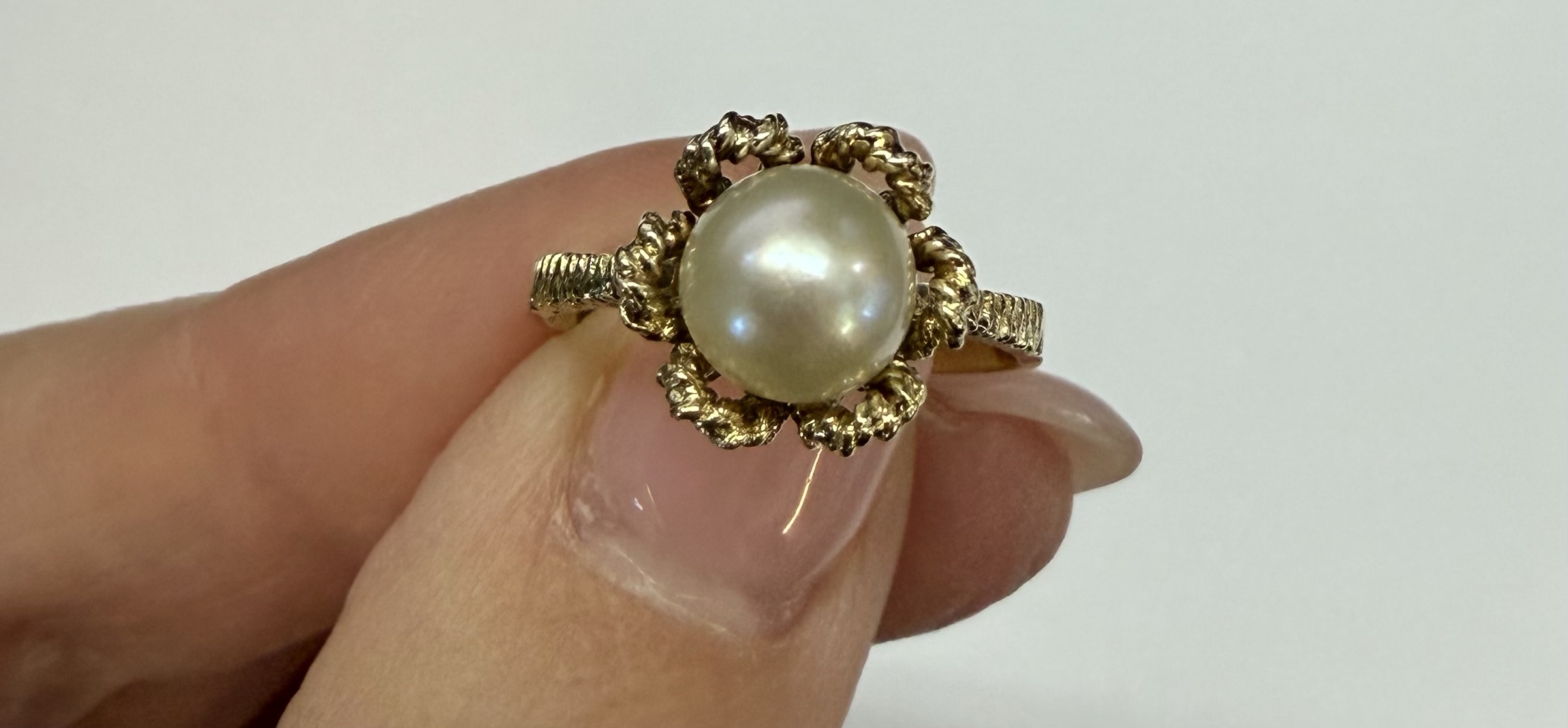 Vintage 14k Yellow Gold 6.5 MM Cultured Saltwater Pearl Ring - Image 14