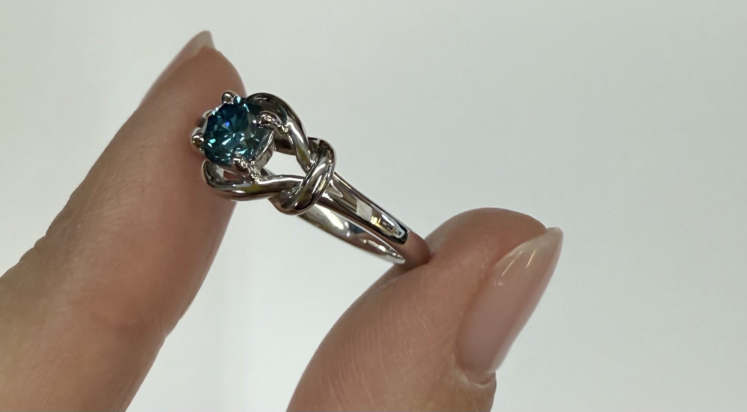 14k White Gold Genuine .47 Cttw Blue Diamond Ring - Image 5