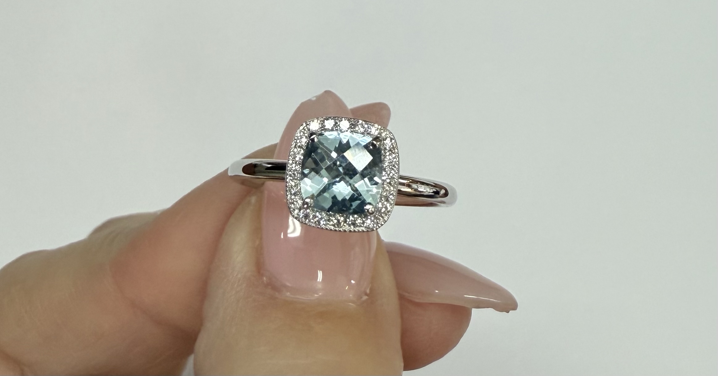 14k White Gold Genuine .70 Cttw Cushion Shaped Aquamarine & Diamond Halo - Image 2